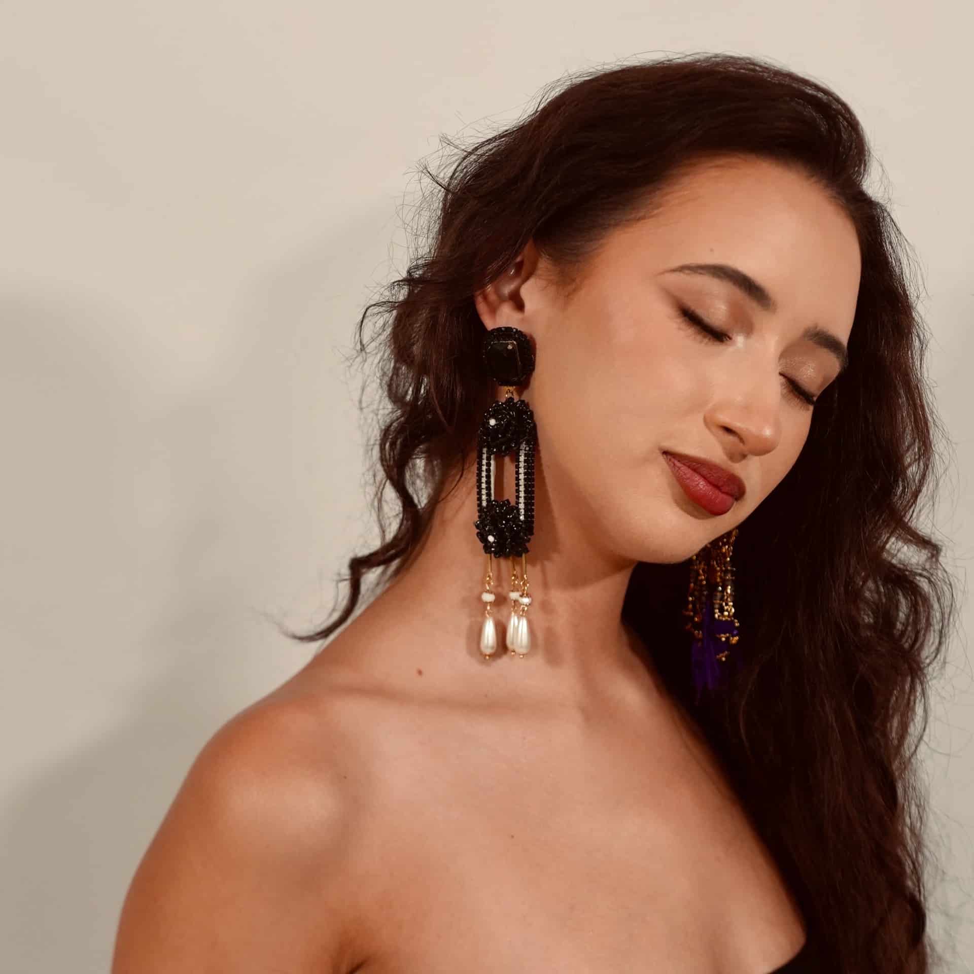 Fiber Rectangle Black & White Earrings - miniatura 2