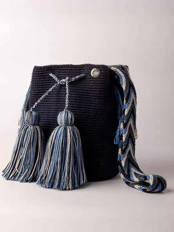 Mochila Unicolor Mediana - miniatura 36
