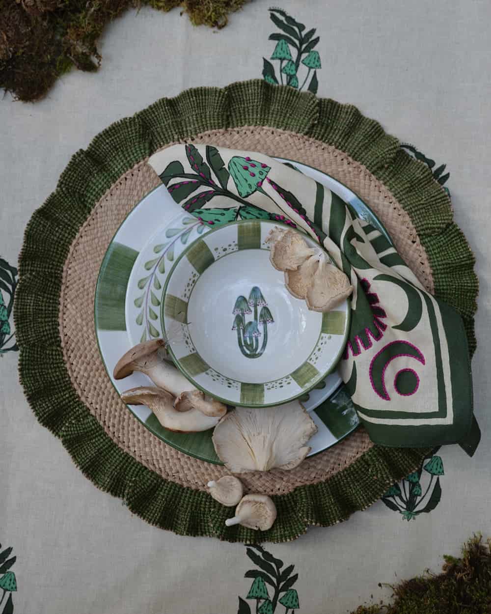 Secret Life Of Funghi Cloth Napkins Set of 4 - miniatura 3