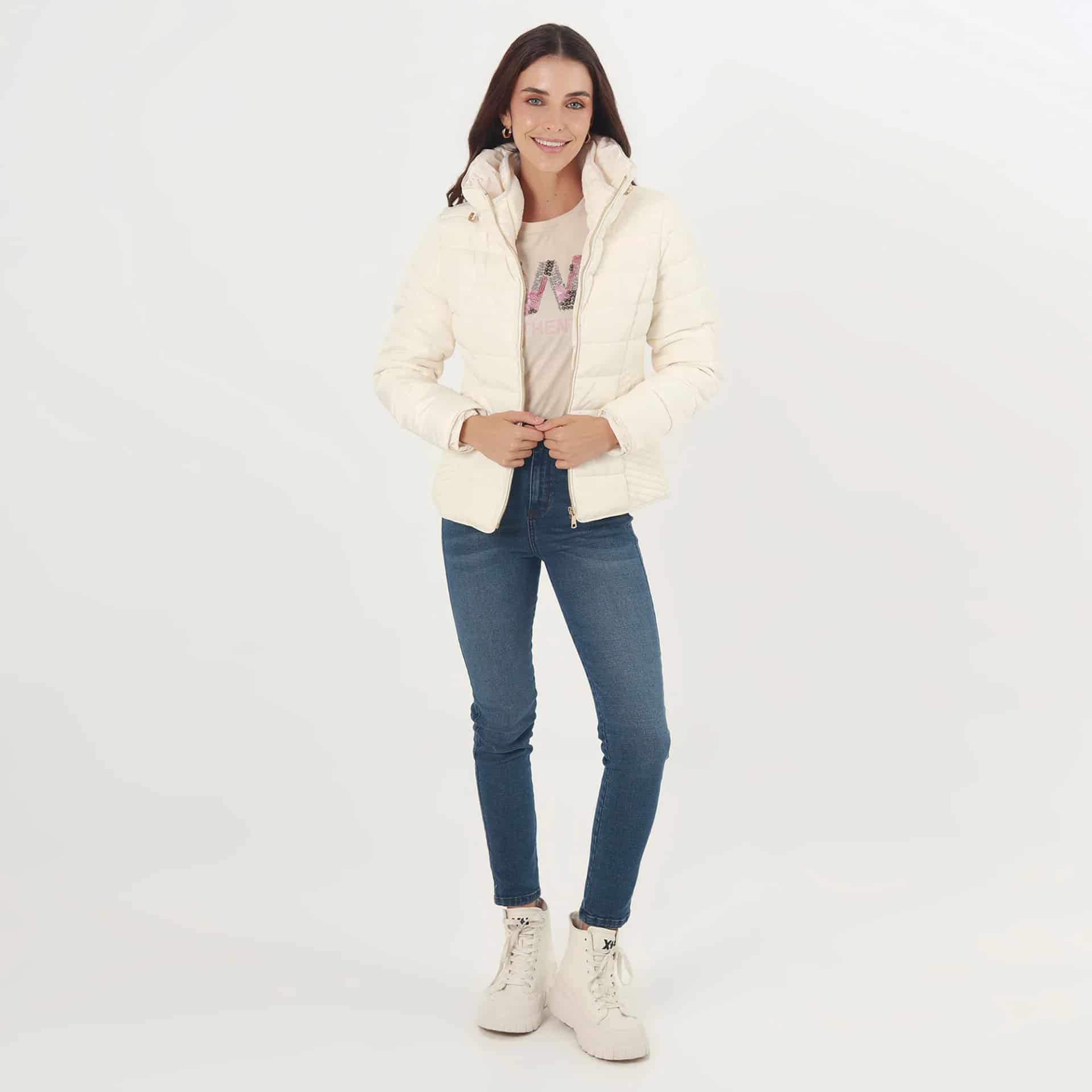 Chaqueta acolchada cuello alto con capucha interna - miniatura 48