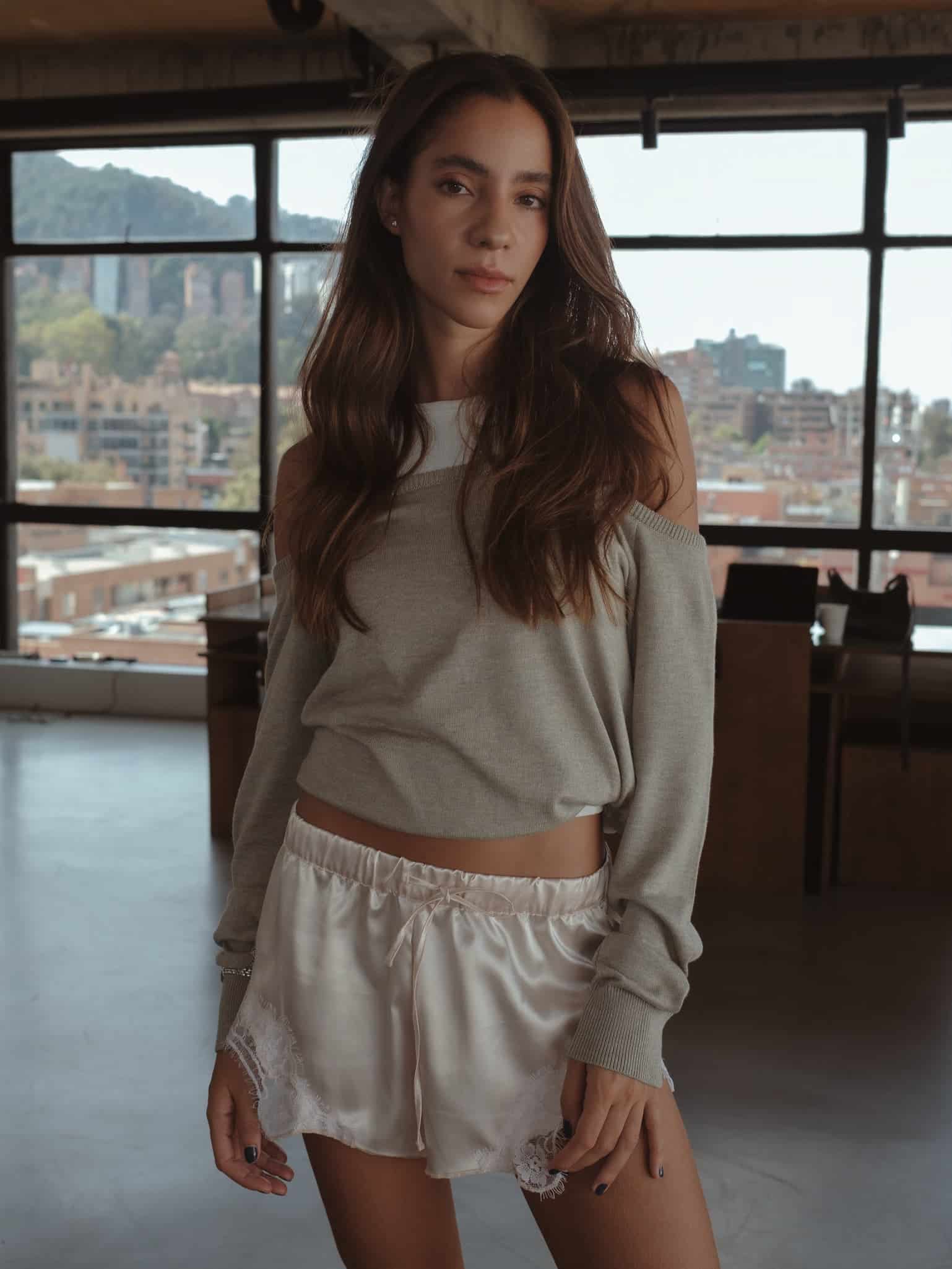 BLONDE MINI SHORT - SOFT WHITE - miniatura 7