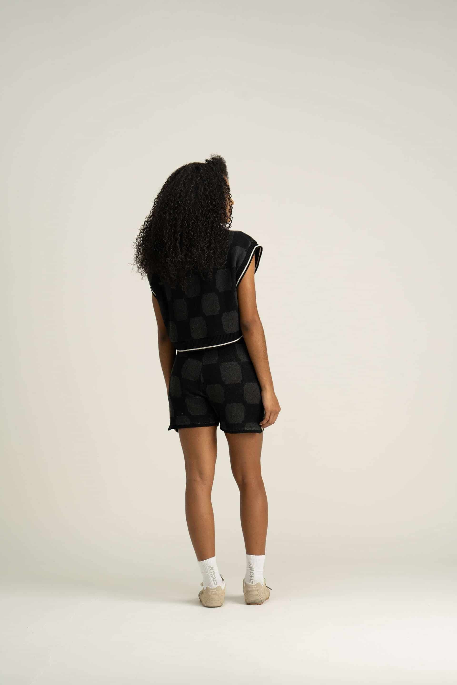 DARA VEST - miniatura 6