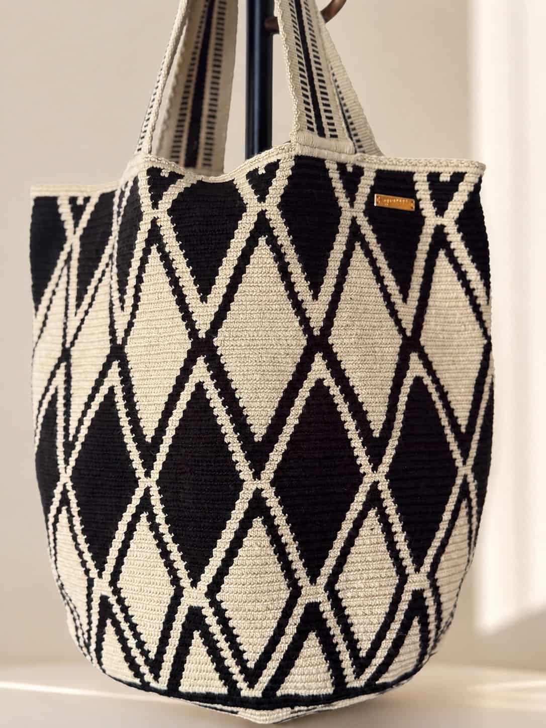 VÉRTICE TOTE BAG - miniatura 1