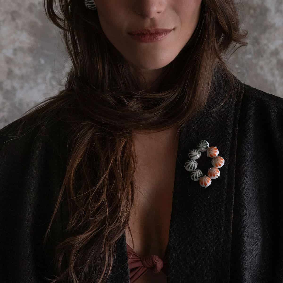 BROCHE 8 MEDIAS ESFERAS - miniatura 4