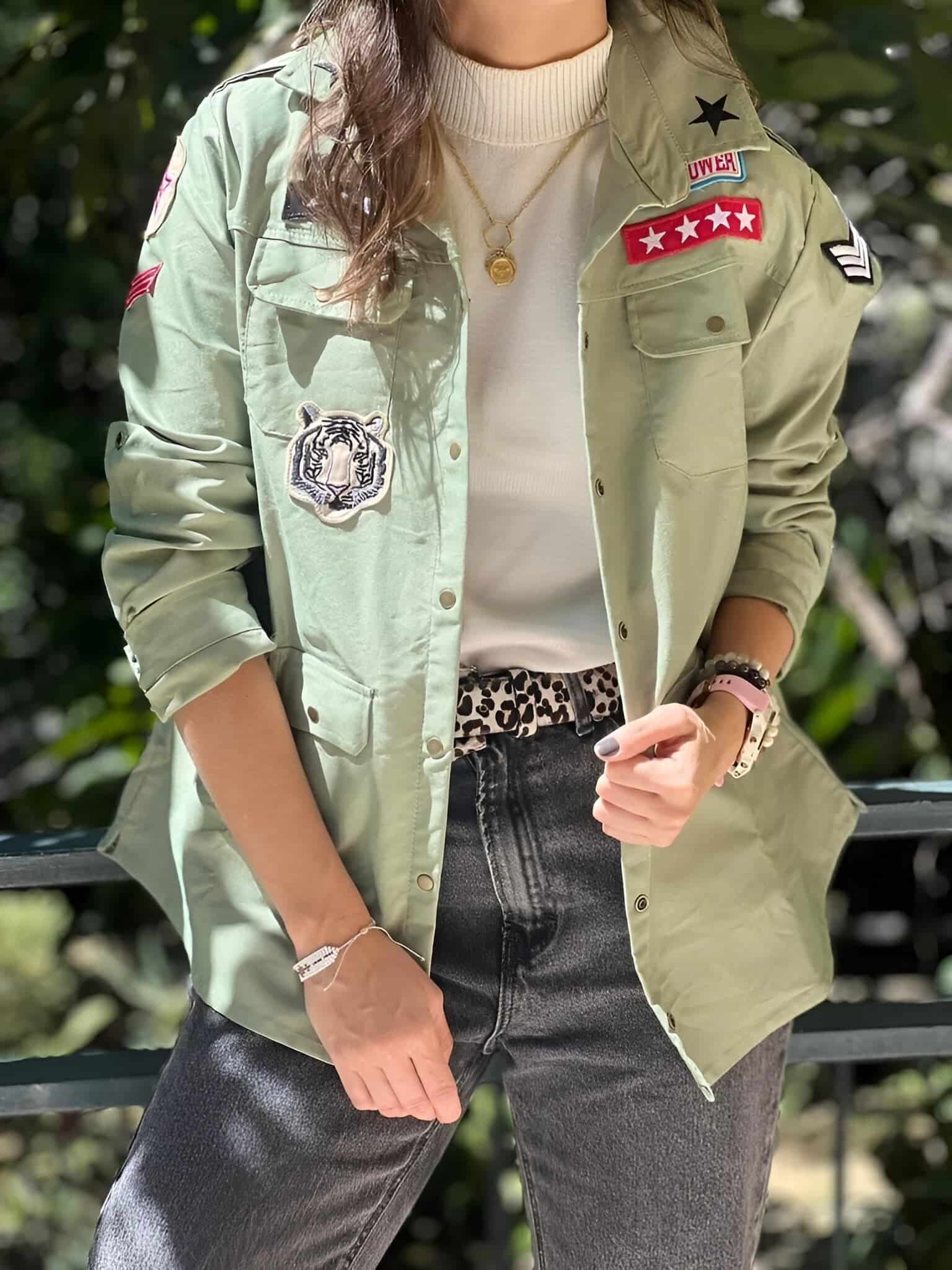SOBRECAMISA MILITAR GIRL POWER - miniatura 5