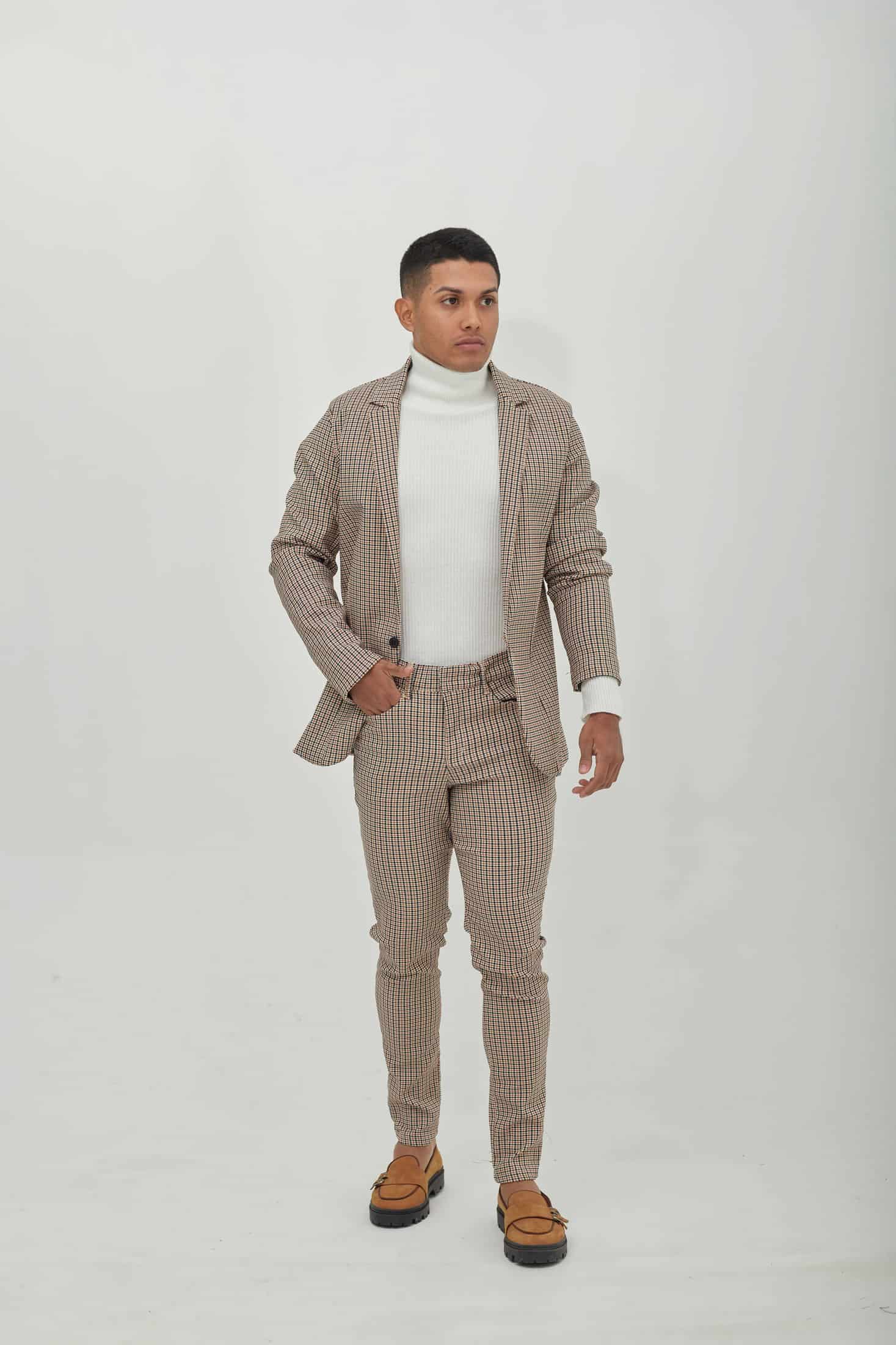 Traje Clásico Essential Beige - miniatura 1