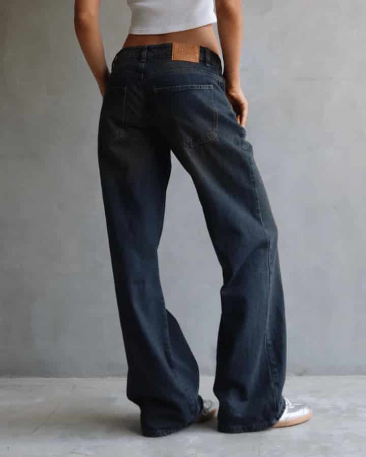 JEAN LOW WIDE FIT TIRO BAJO ANCHO AZUL DIRTY WASHED - miniatura 2