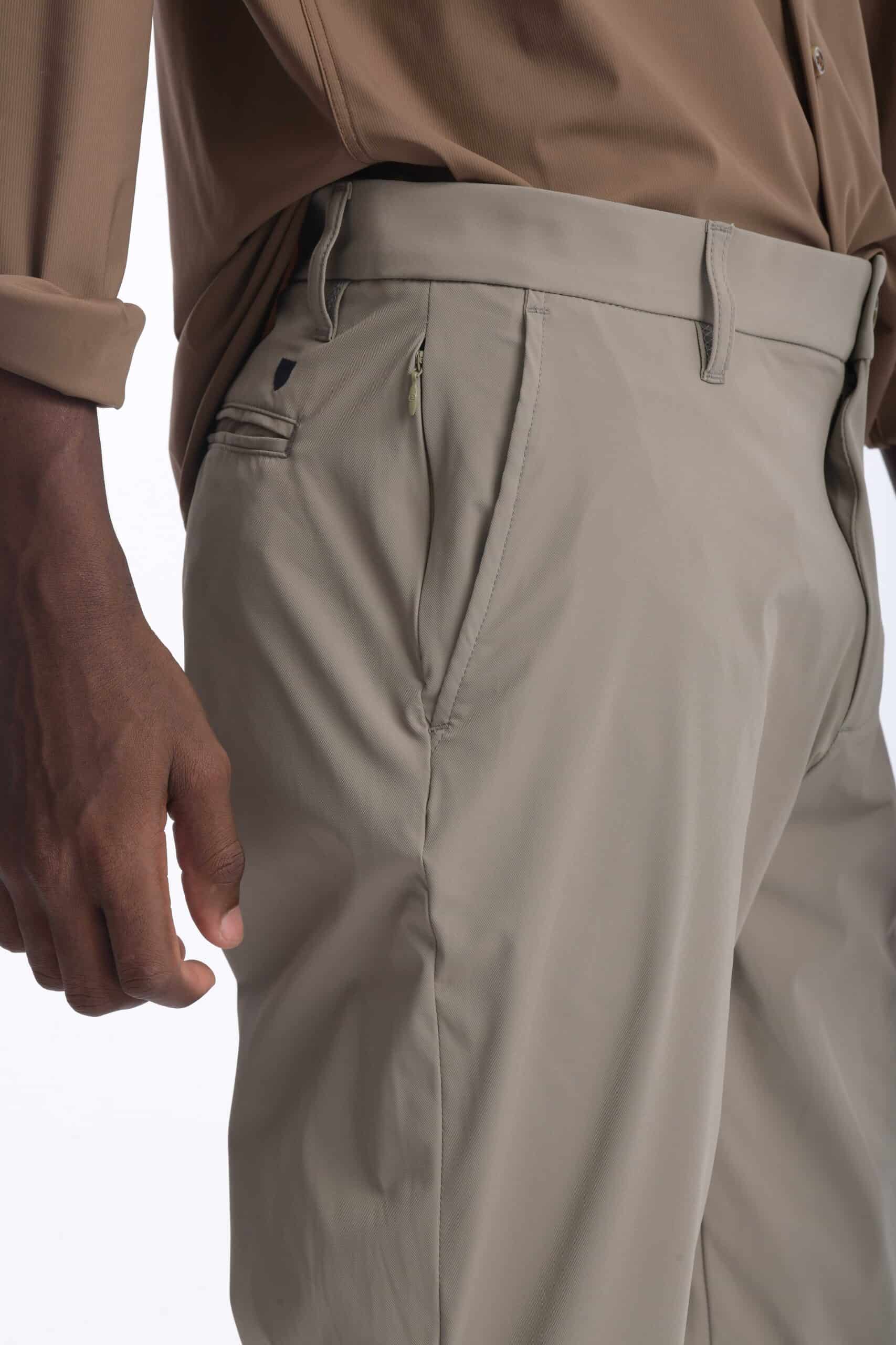 Pantalón Smart Tech Beige Oscuro - miniatura 3