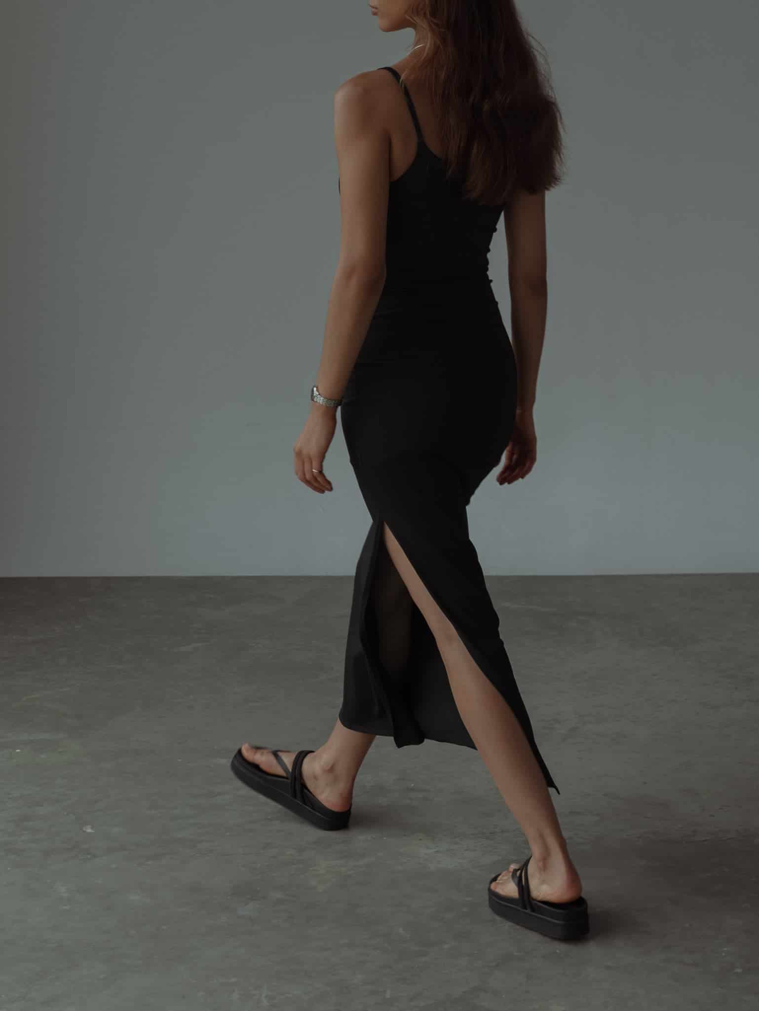 ESSENTIAL LONG DRESS - BLACK - miniatura 9