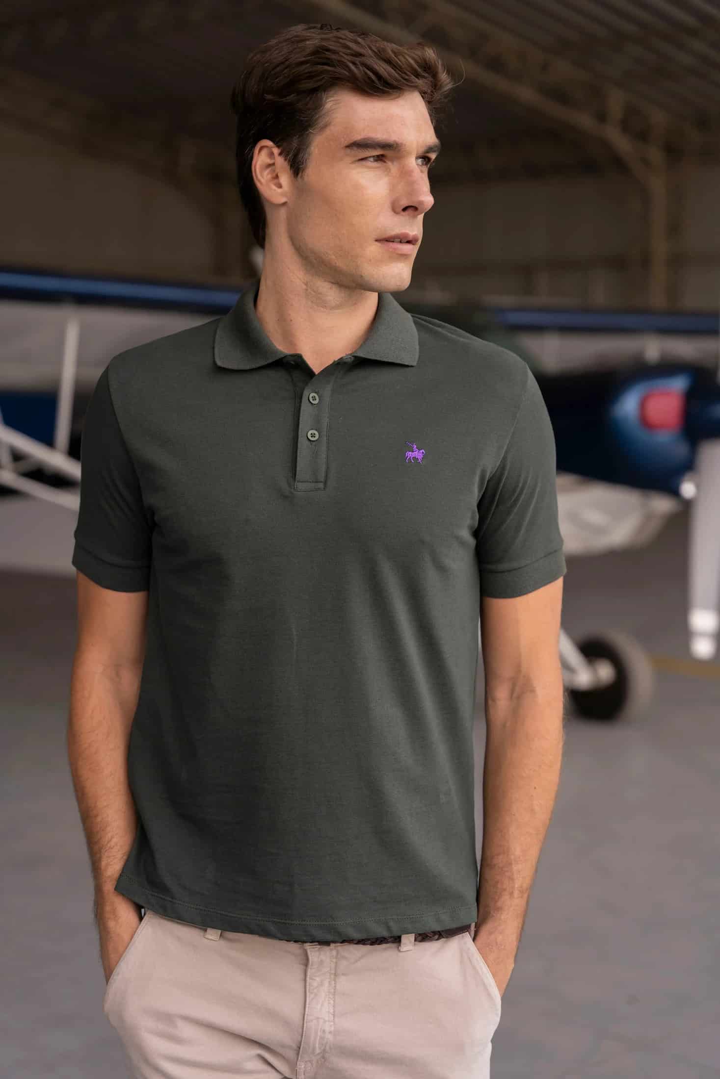 Camiseta Polo Basic Hombre Verde Militar - miniatura 1