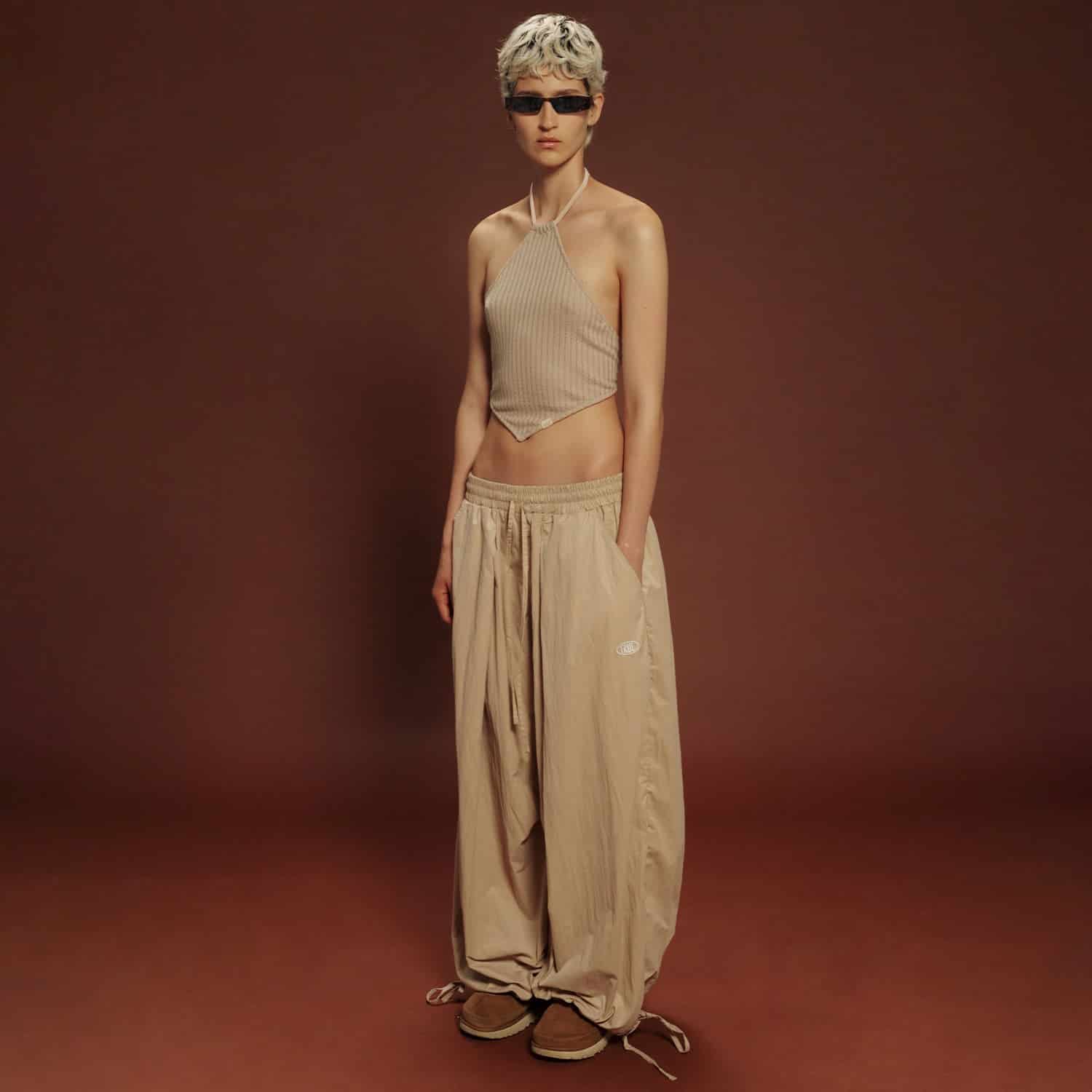 Textured Halter Top - Camel - miniatura 5