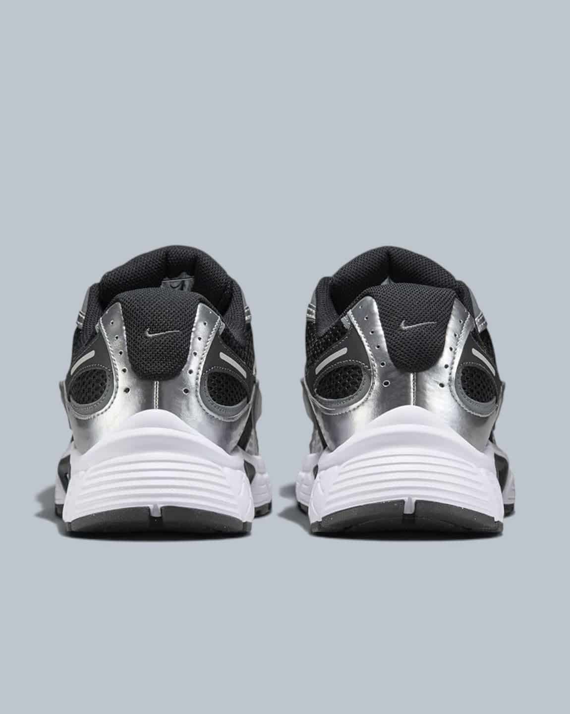 TENIS HOMBRE V5 RNR NEGRO/GRIS NIKE - miniatura 4