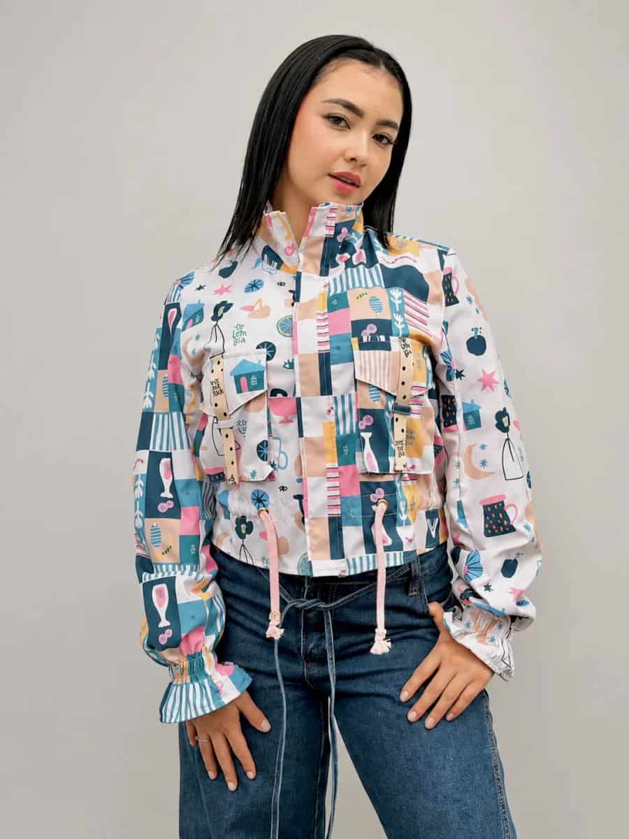 Chaqueta corta estampada crema - miniatura 1