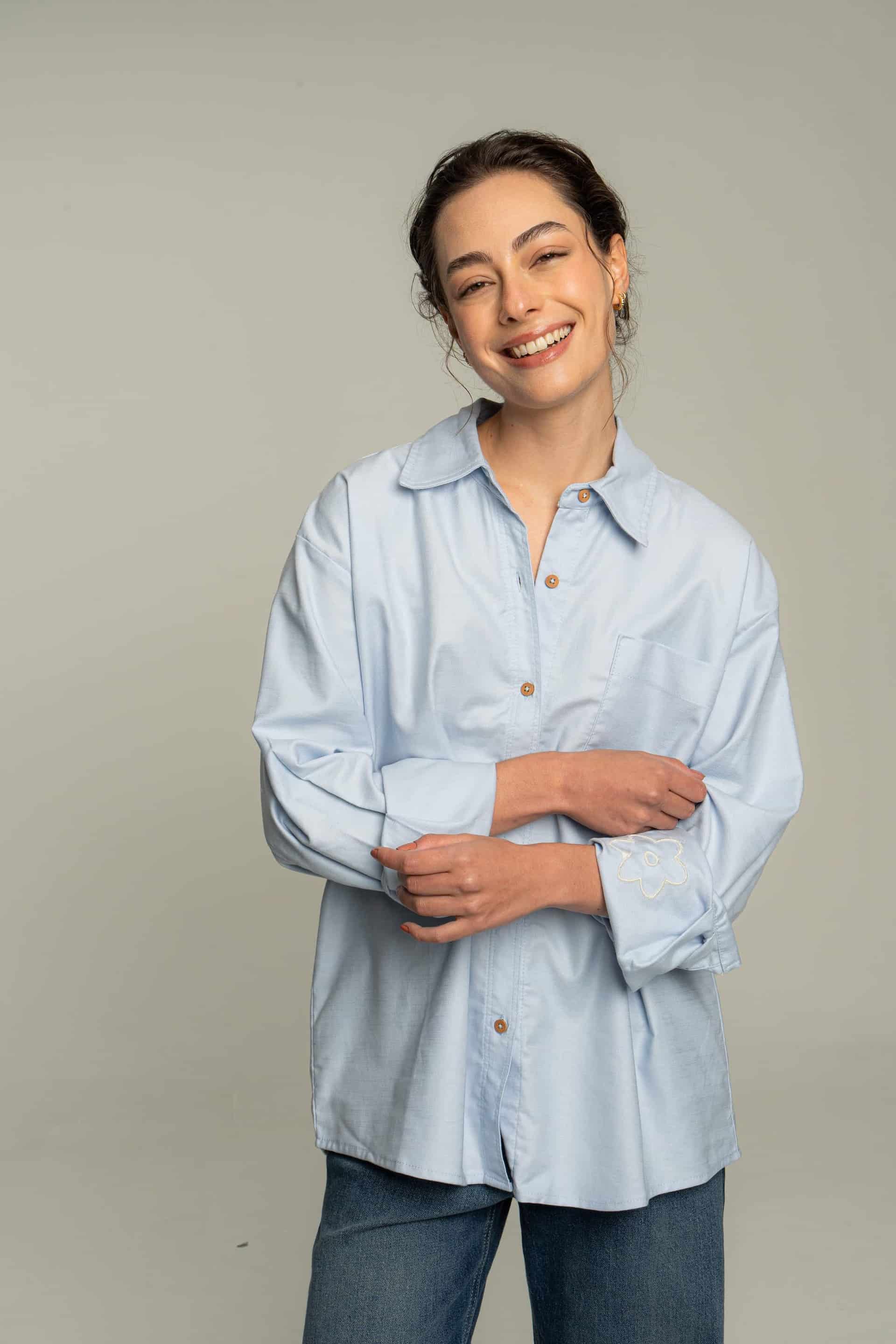 Camisa flor azul - miniatura 3