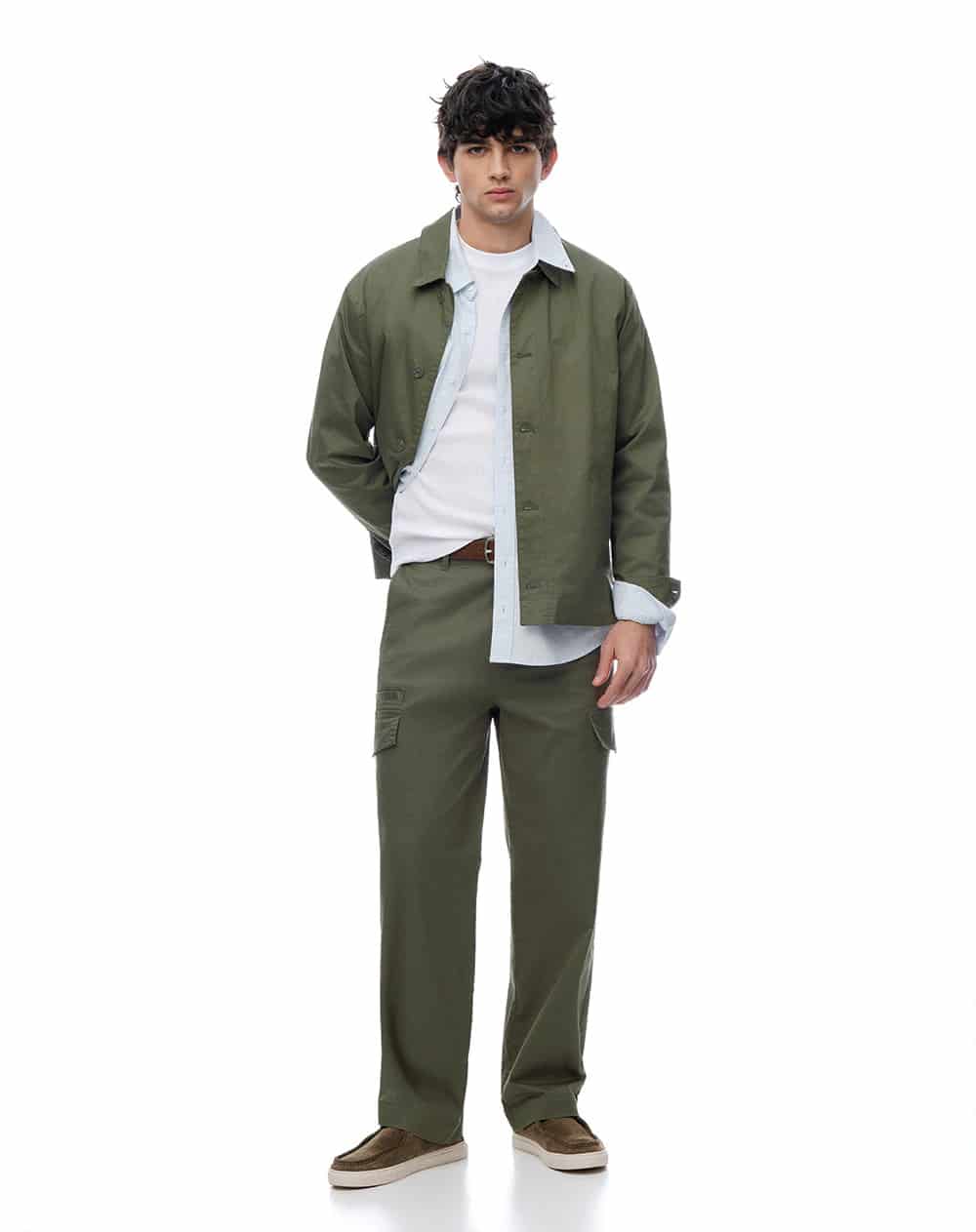 Chaqueta overshirt regular liviana verde oliva hombre - miniatura 6
