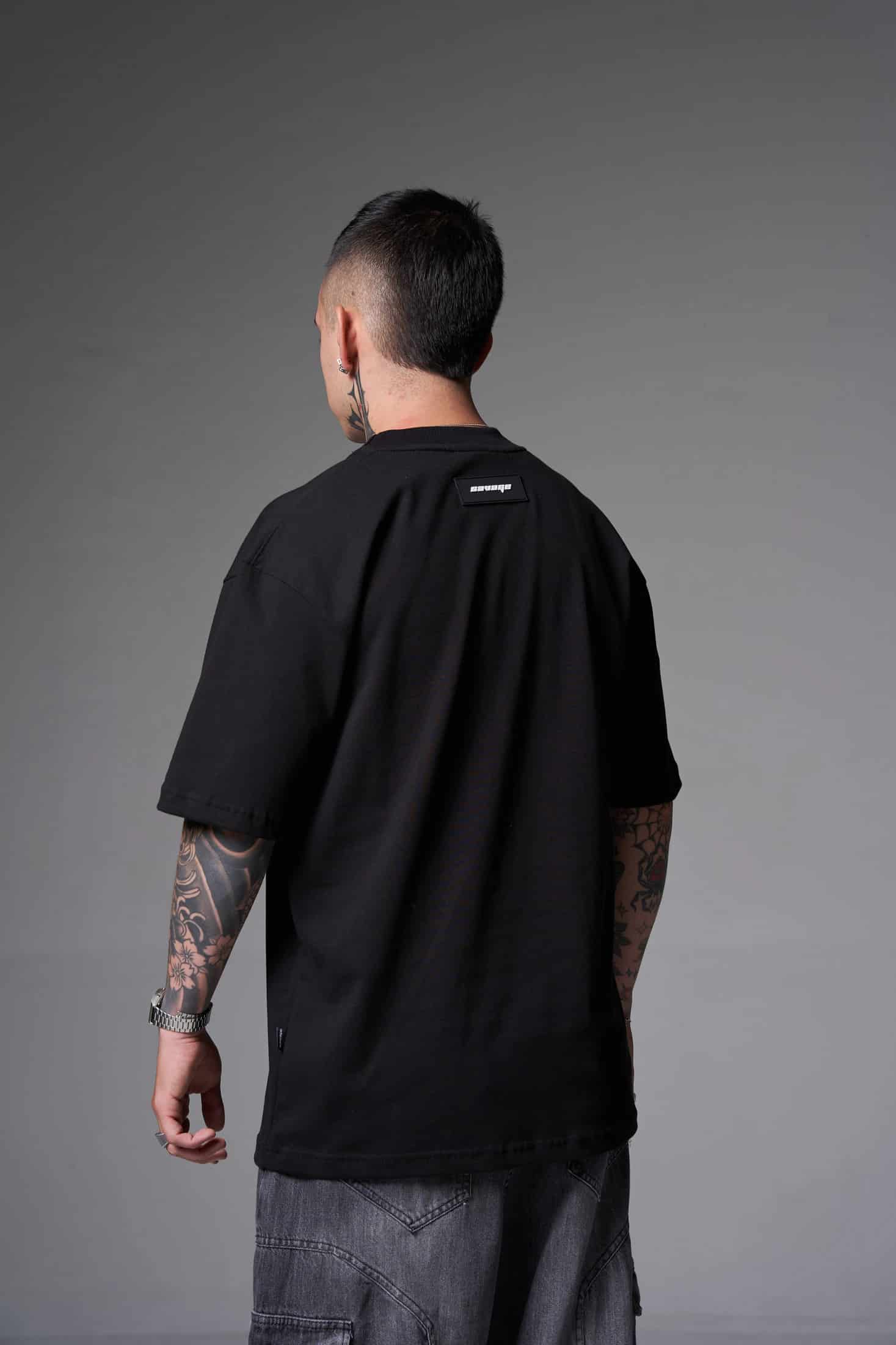 T shirt negra all we need 250 gramos - miniatura 4