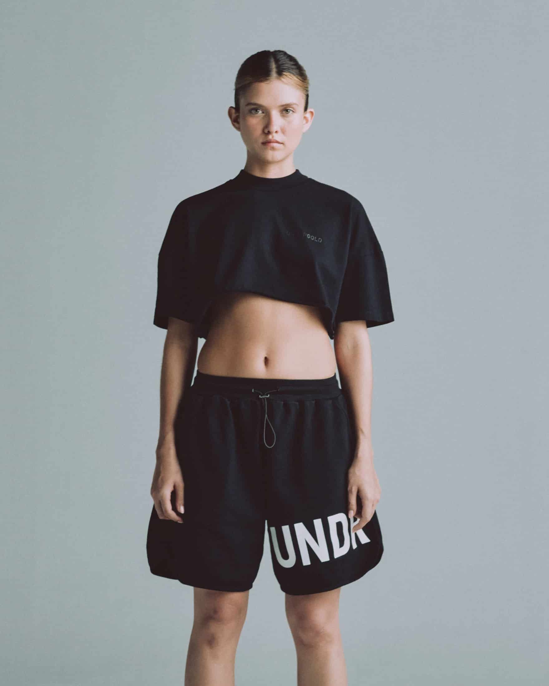 Line Logo Crop Top Black - miniatura 2