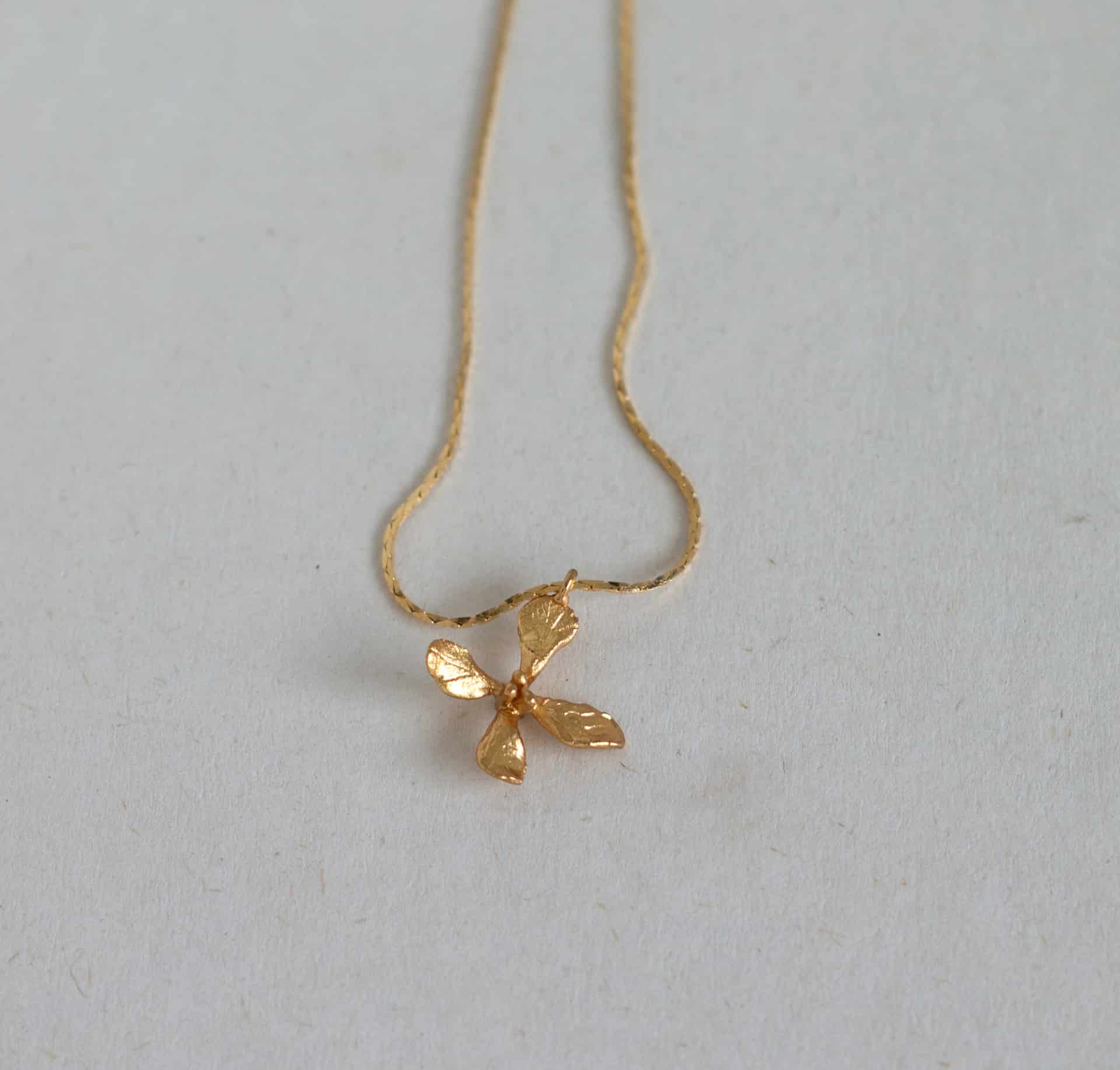 Collar Flor rábano - miniatura 1