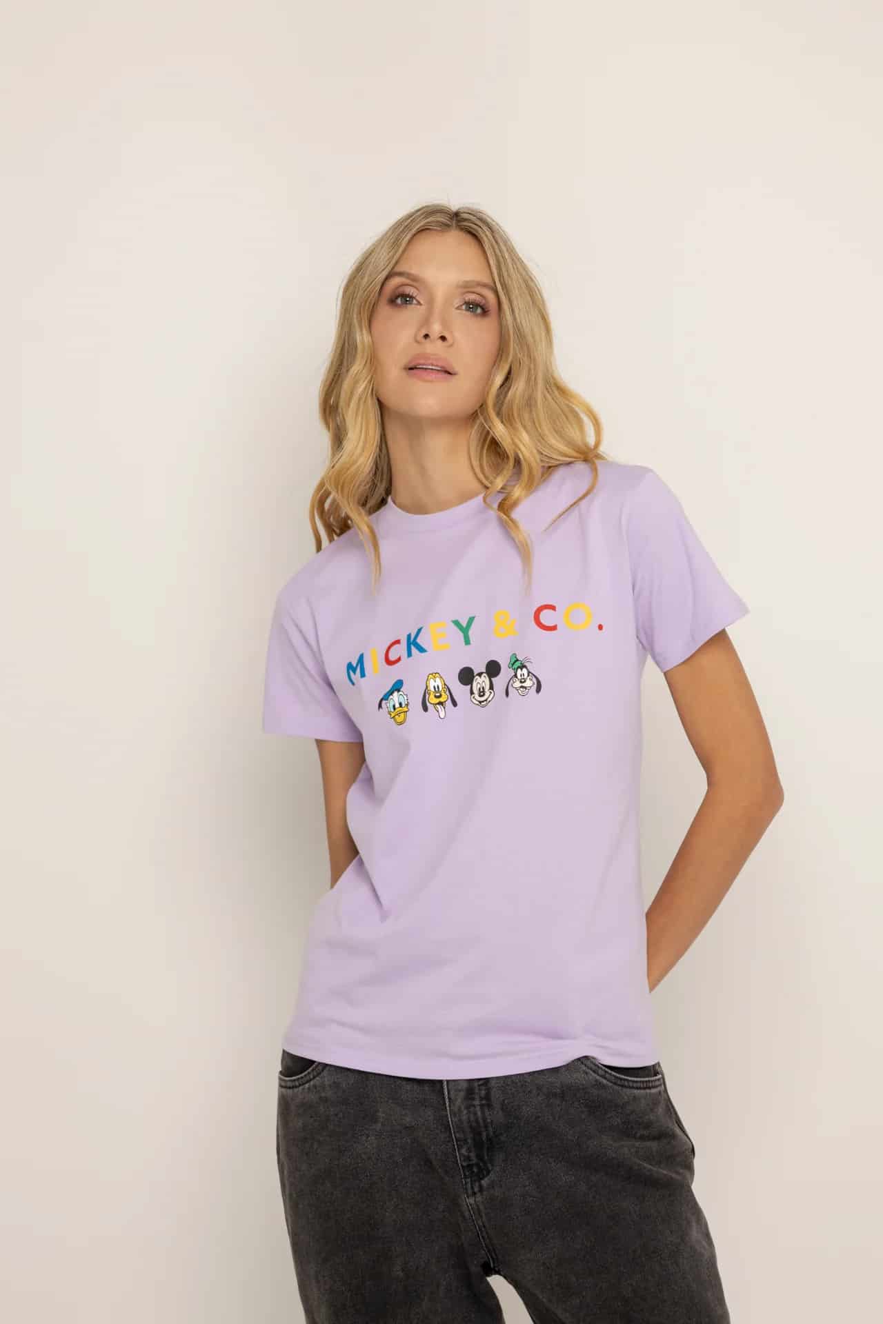 T-Shirt  Lila Mickey y Amigos - miniatura 1