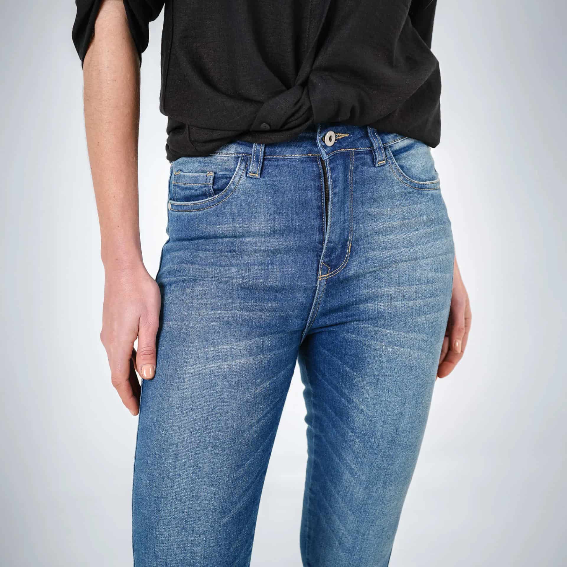 Jean diva bota skinny tiro medio - miniatura 6