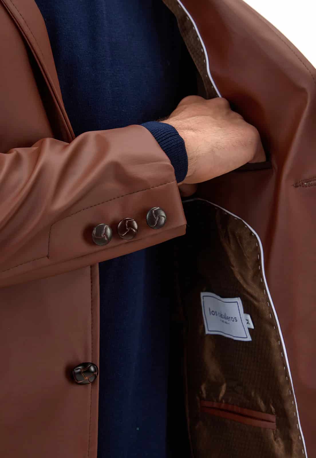 Blazer en cuerina café - miniatura 6