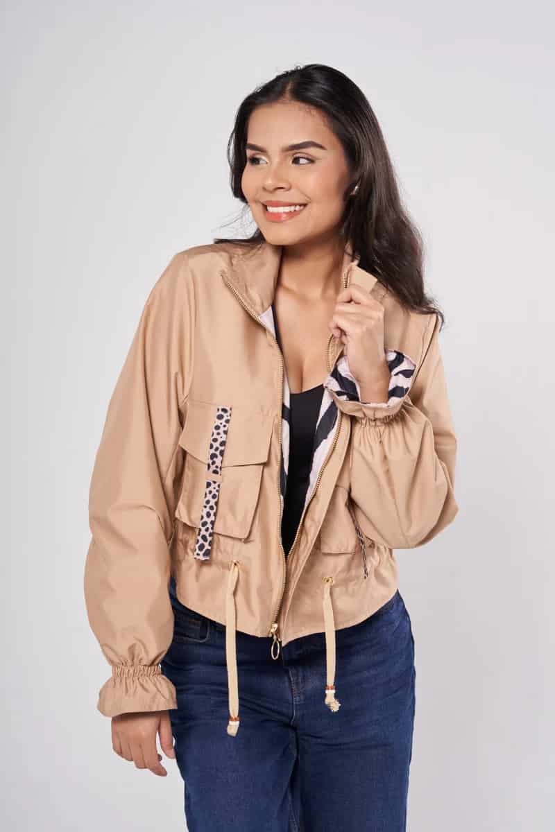 Chaqueta corta unicolor camel - miniatura 10