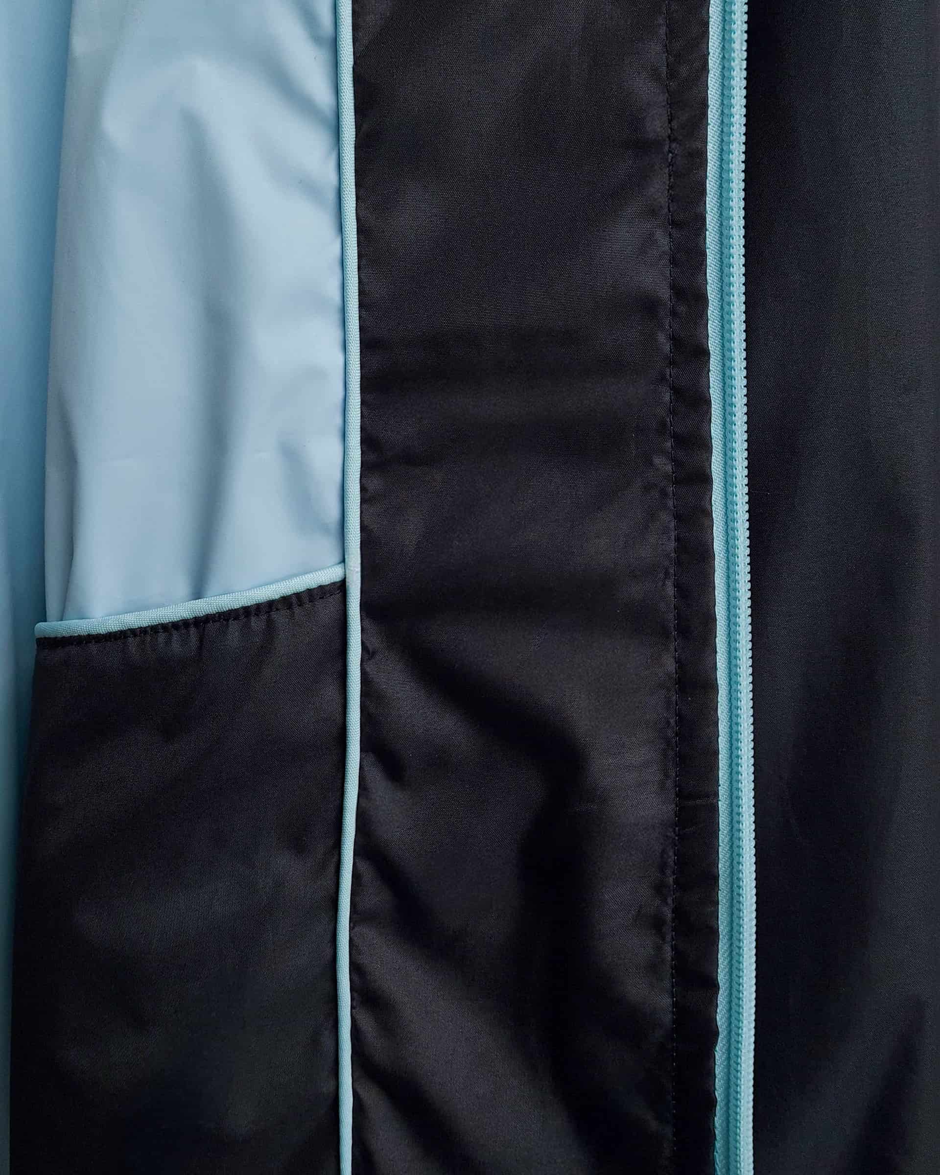 Chaqueta Aerofusion Azul Serranía - miniatura 16