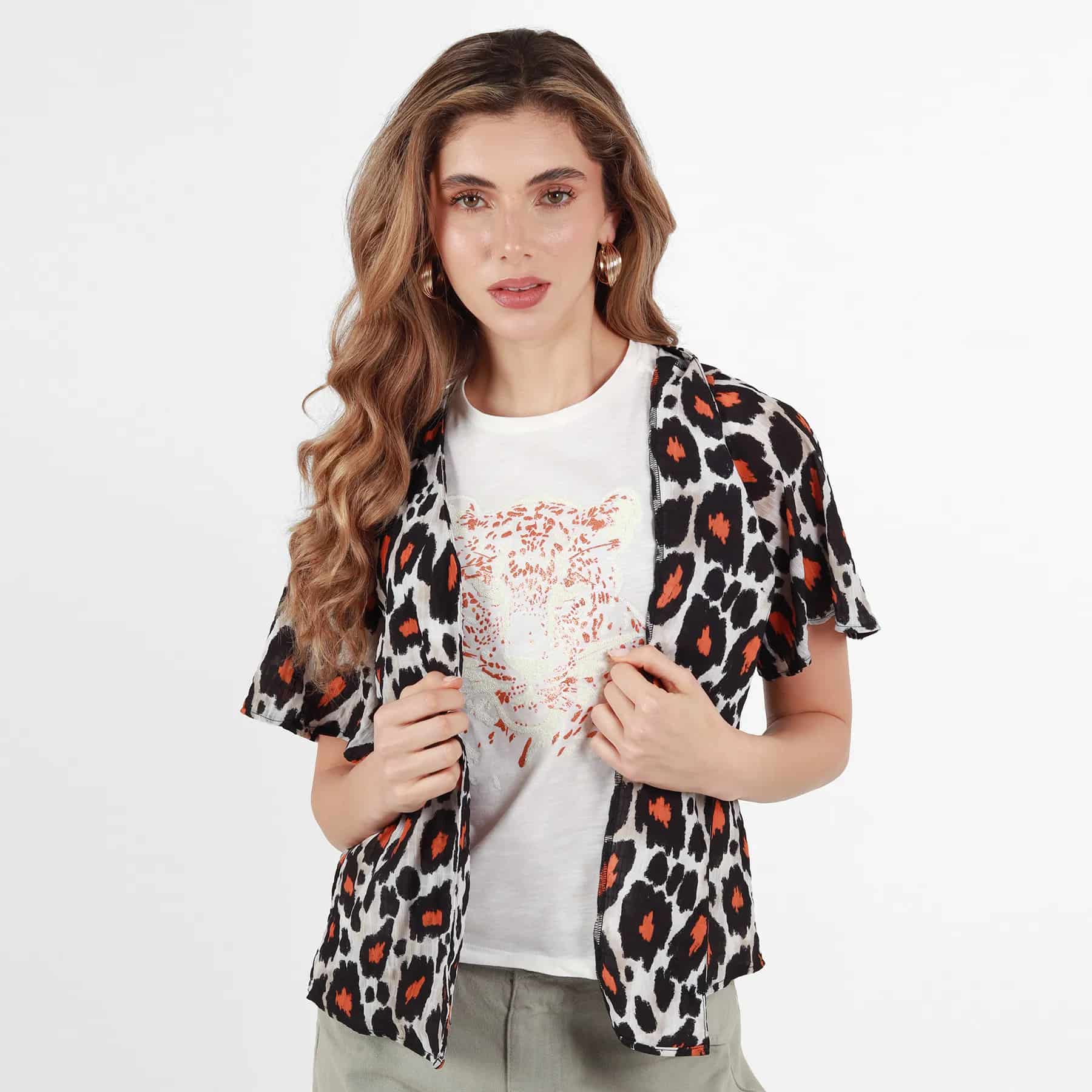 Blusa Cuello V Manga Corta - miniatura 43