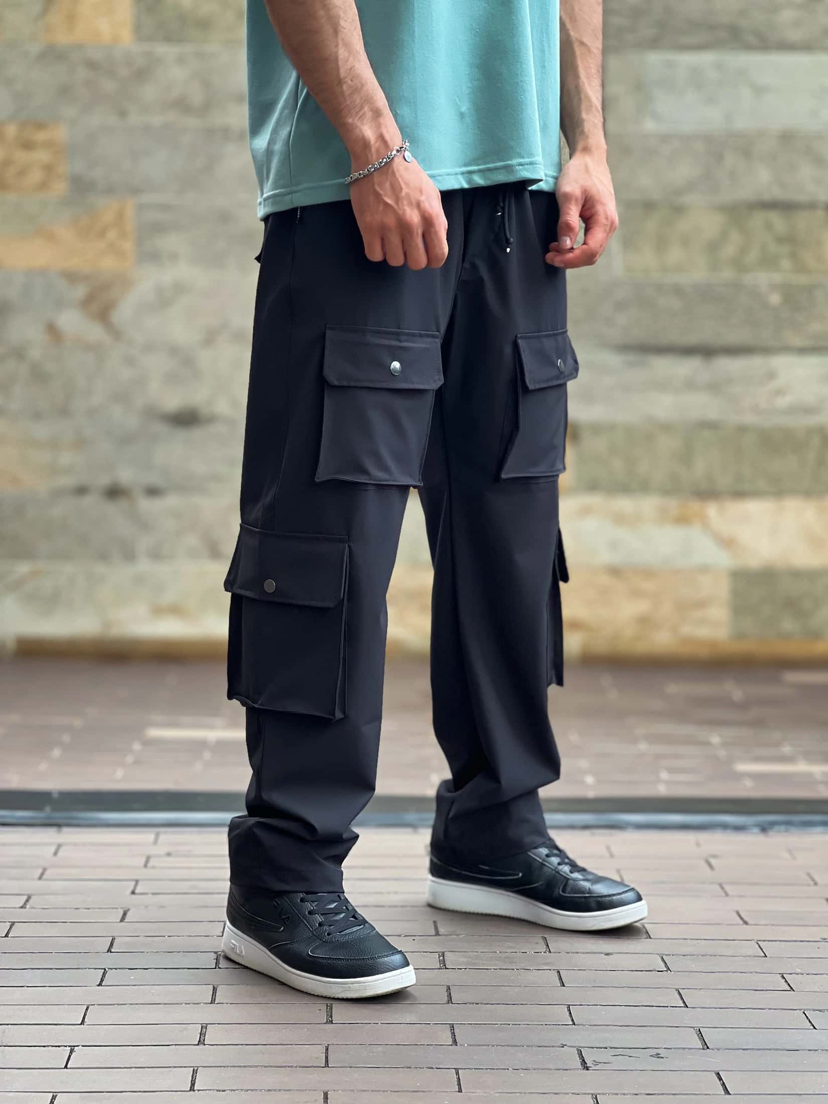 Cargo Antifluido Negro 14184