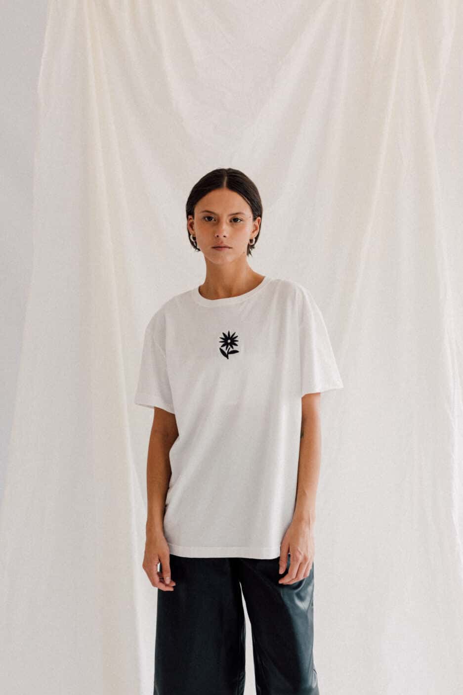 CAMISETA PRIMAVERA BLANCA