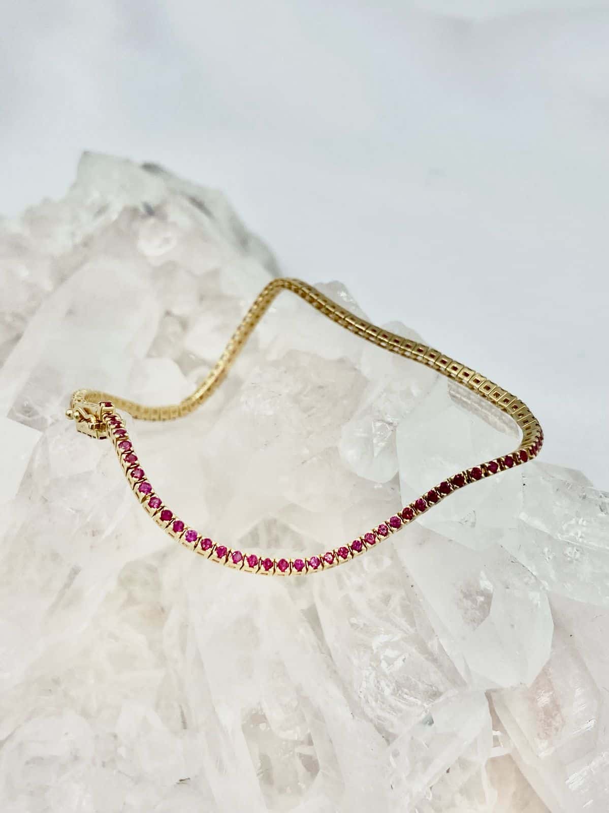 Pulsera Rubí en Oro Amarillo de 18K