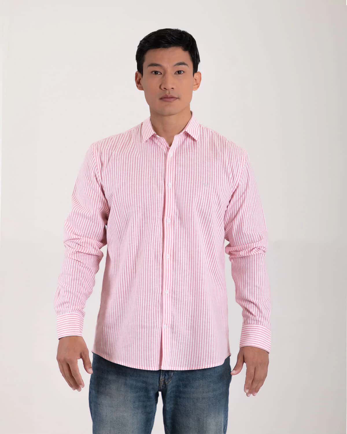 Camisa rosada de rayas manga larga para hombre