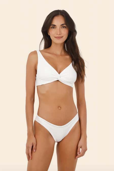 White The Knotty Top