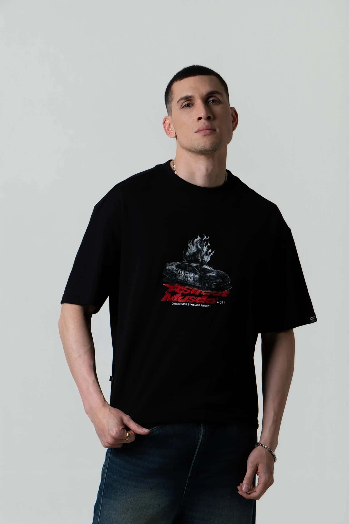 CAMISETA MANGA CORTA COLOR NEGRO