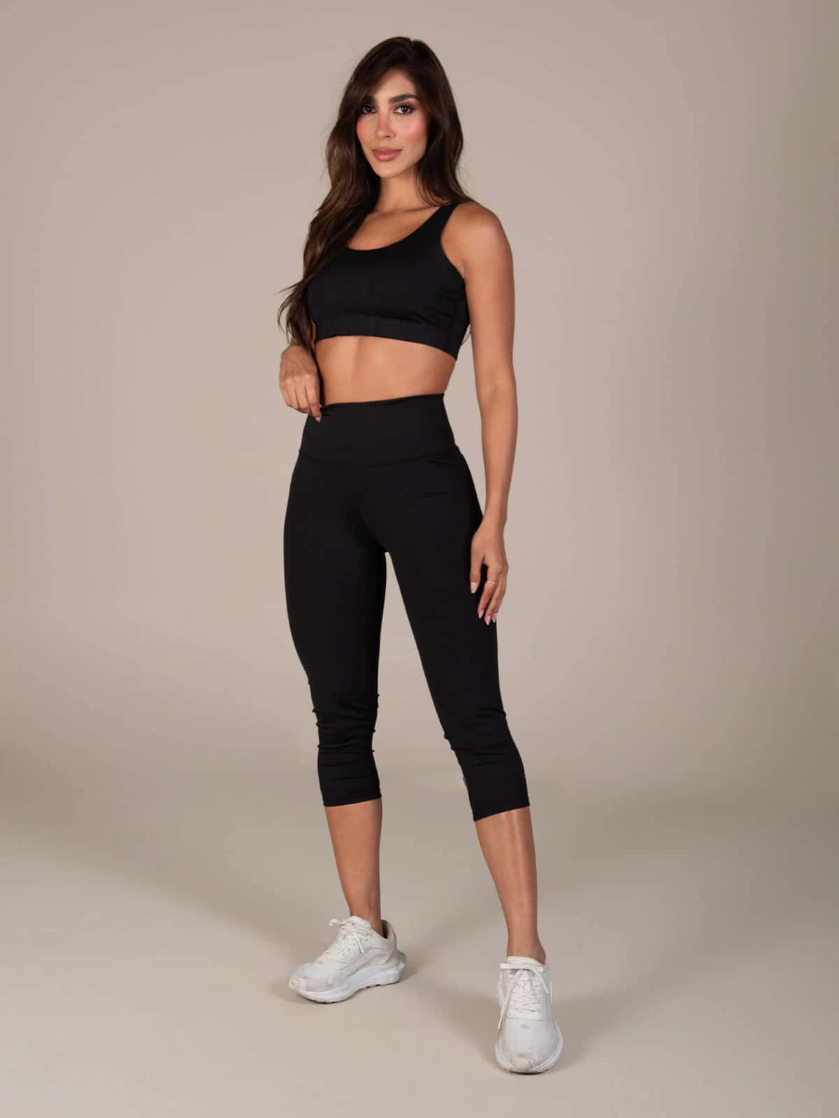 Black capri set