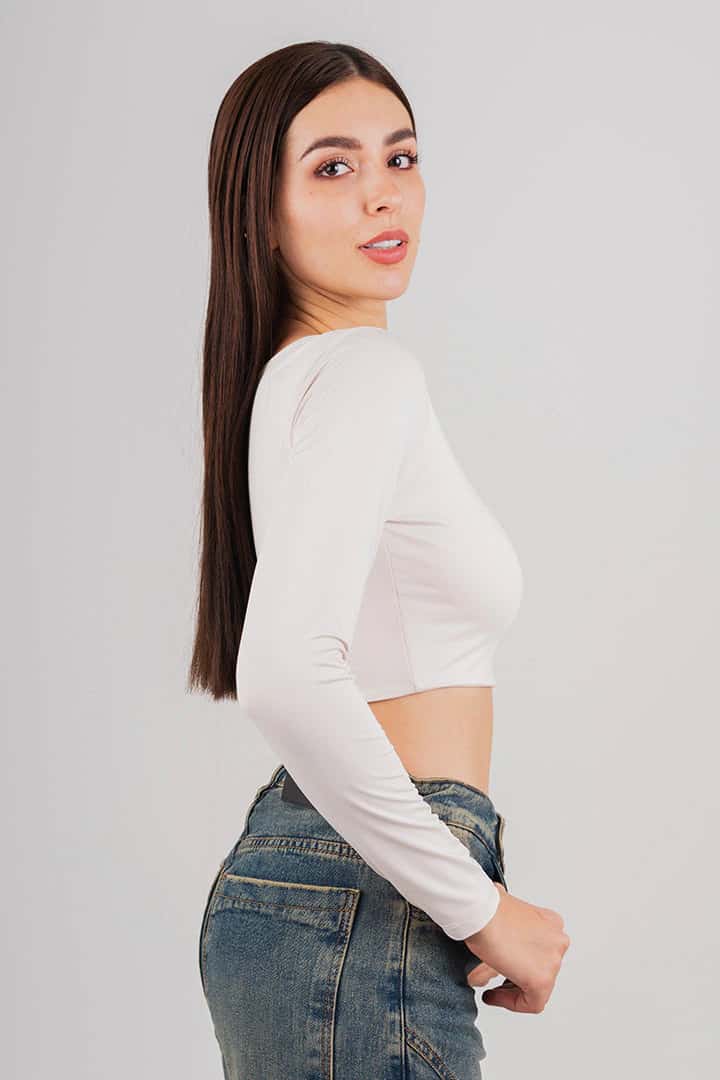 CROP TOP ESENCIALES  MANGA LARGA - miniatura 18