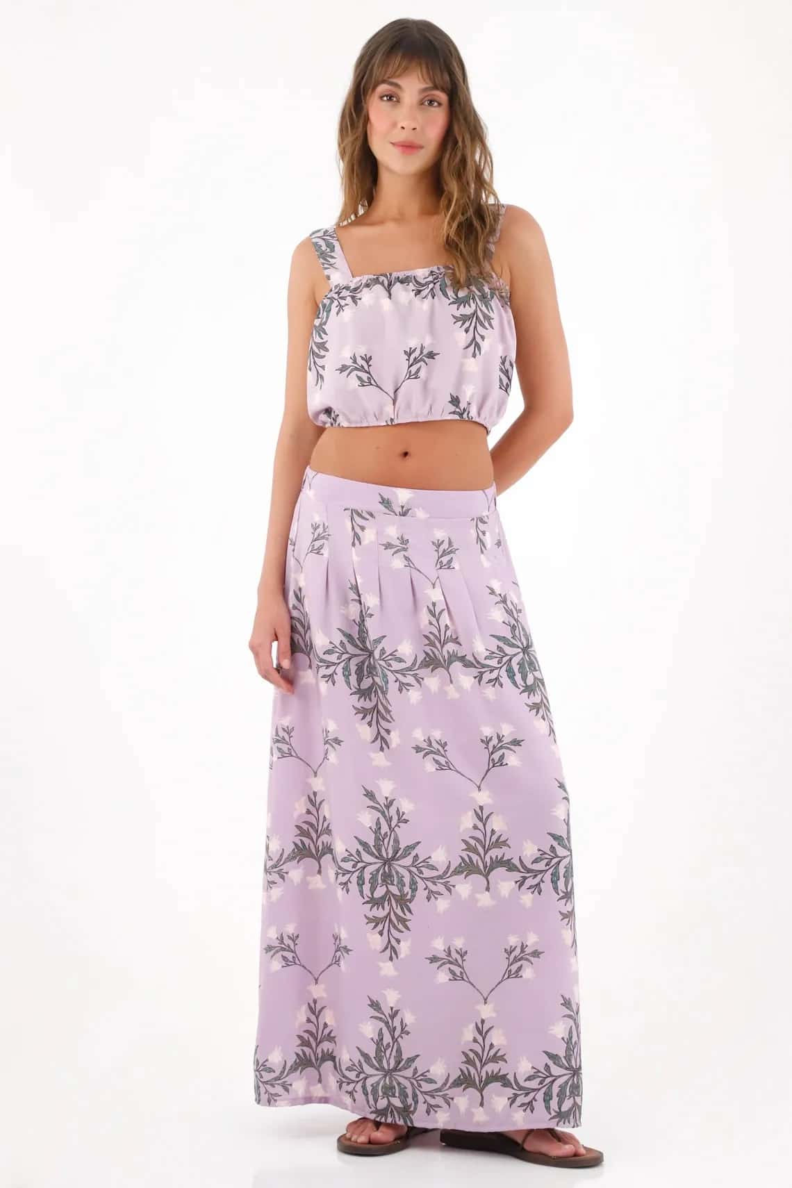 Camisa crop estampada con detalle fruncido para mujer
