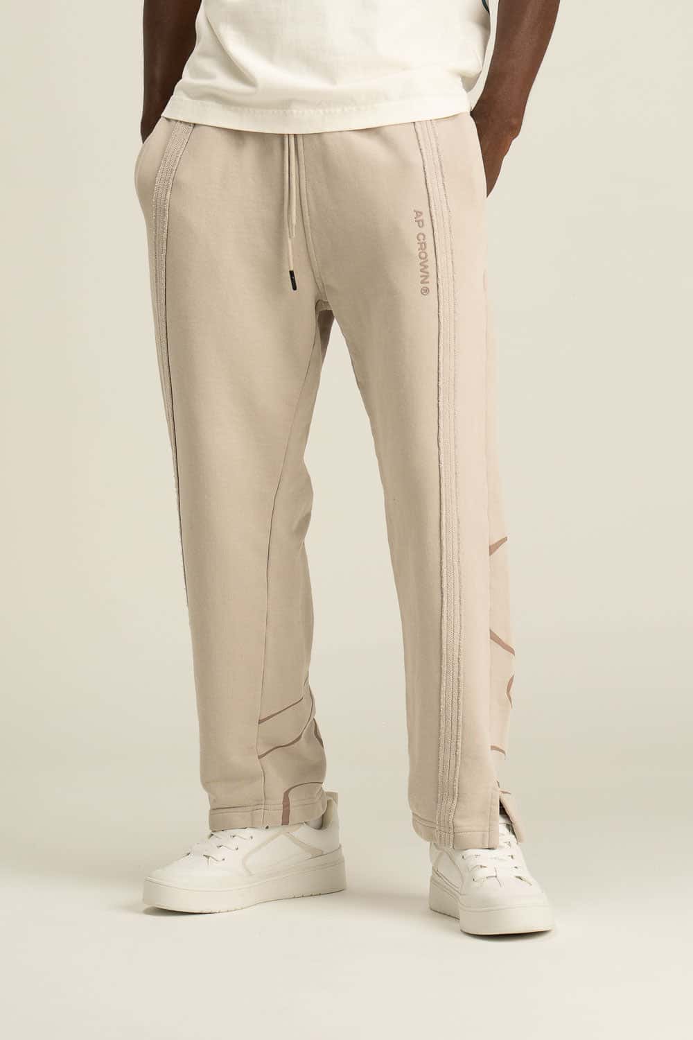 WIND PANTS
