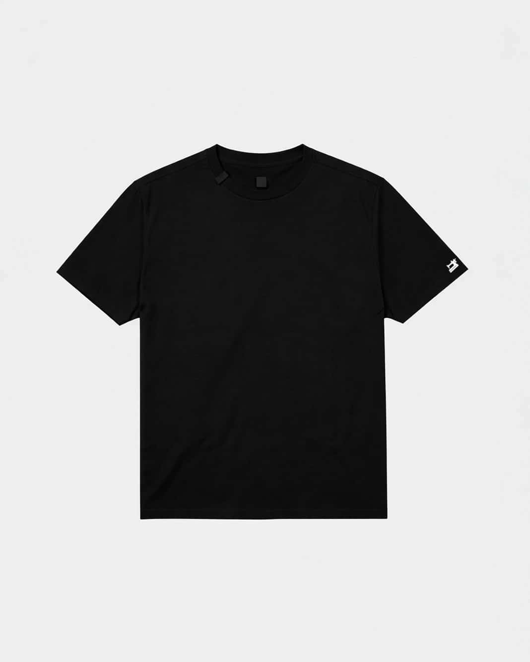 CAMISETA BASiiCA OIII