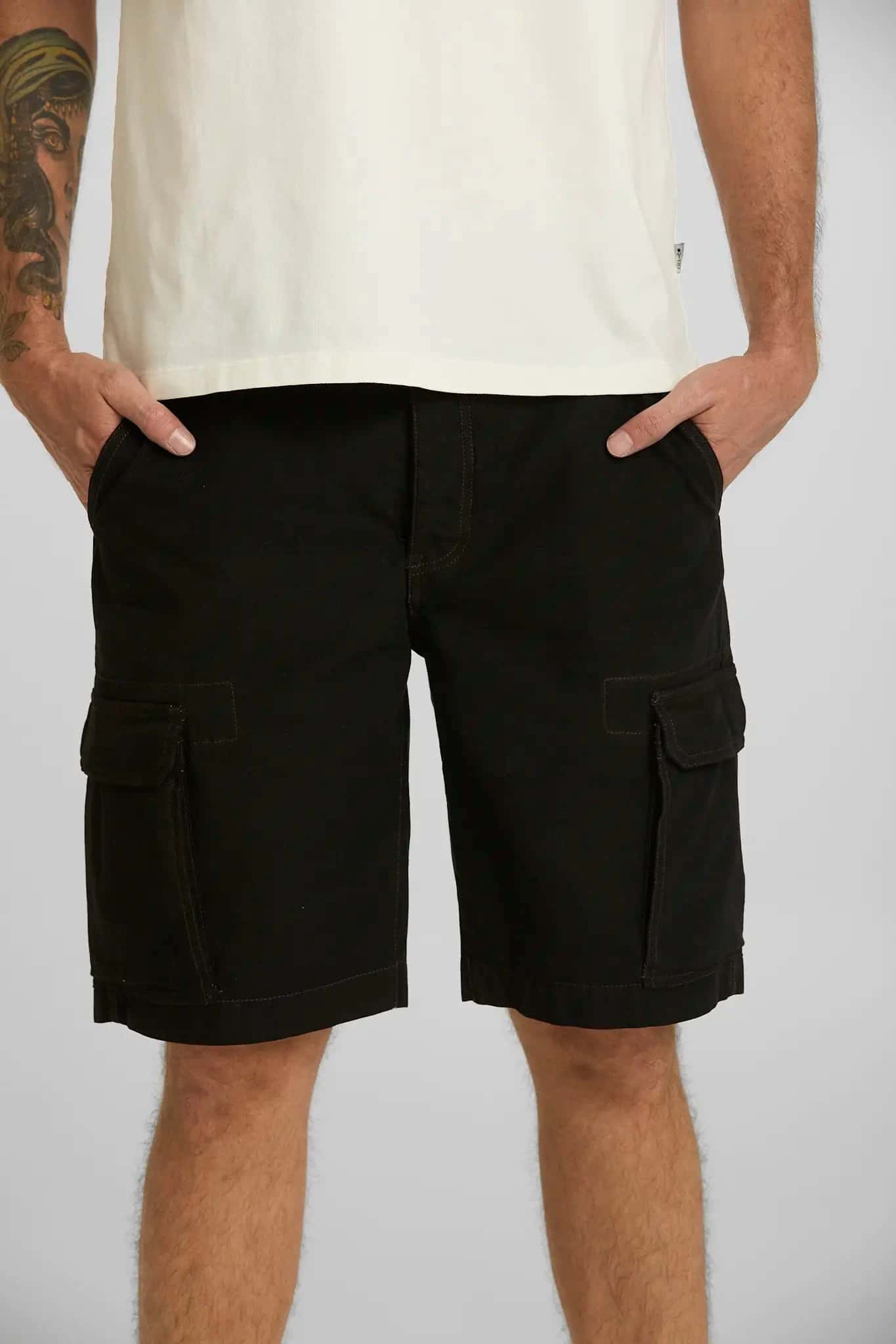 Bermuda Cargo Negro