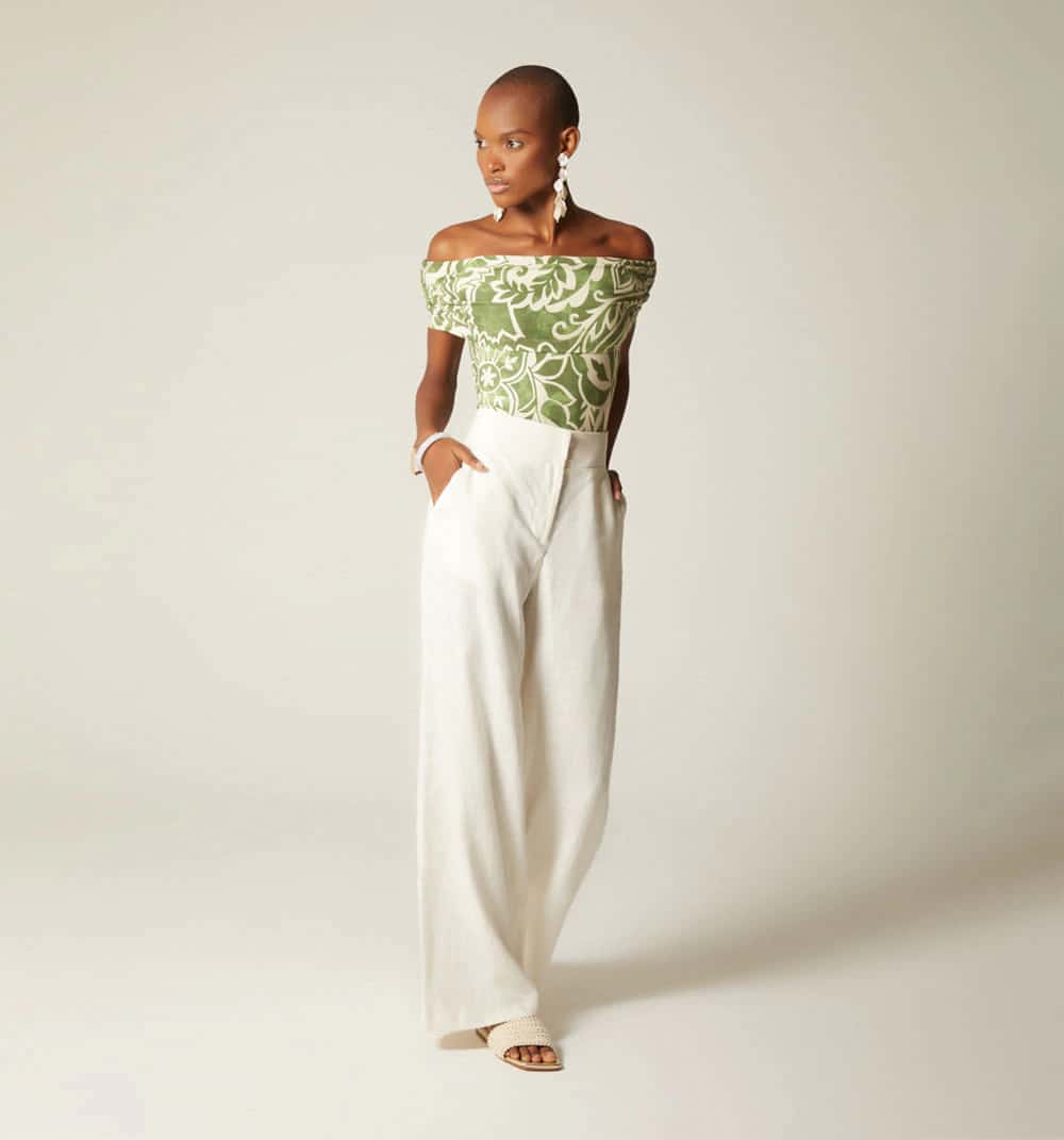 Blusa escote bandeja