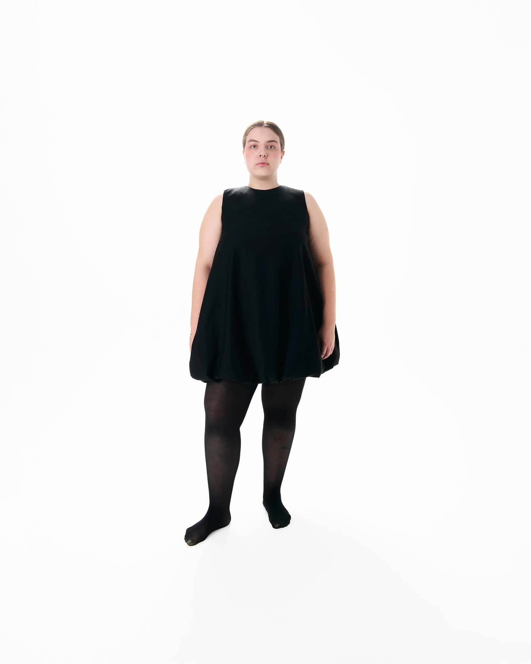VESTIDO CIRCULAR NEGRO #1 - miniatura 2