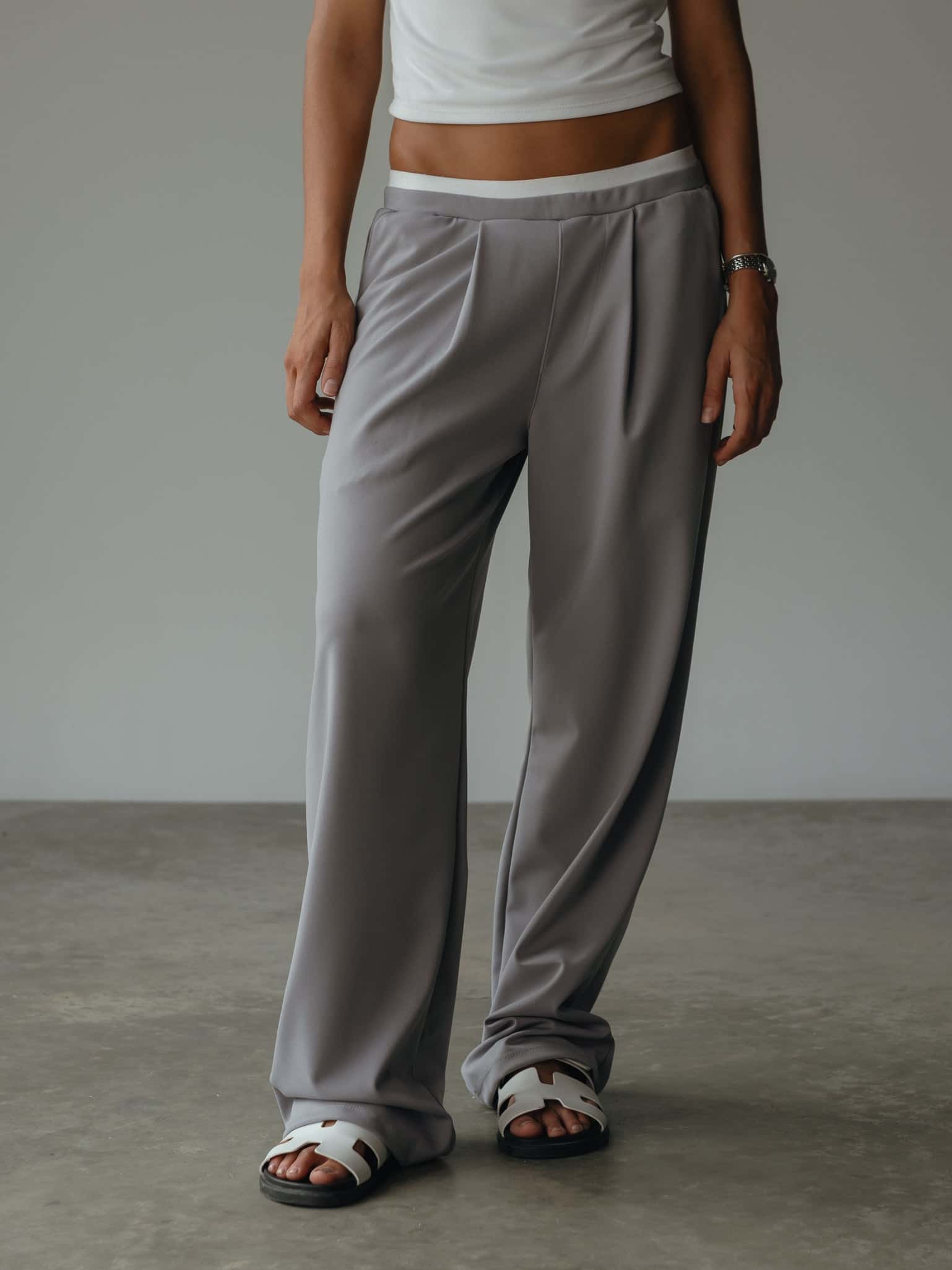 WIDE LEG BAND PANT - LIGHT GRAY