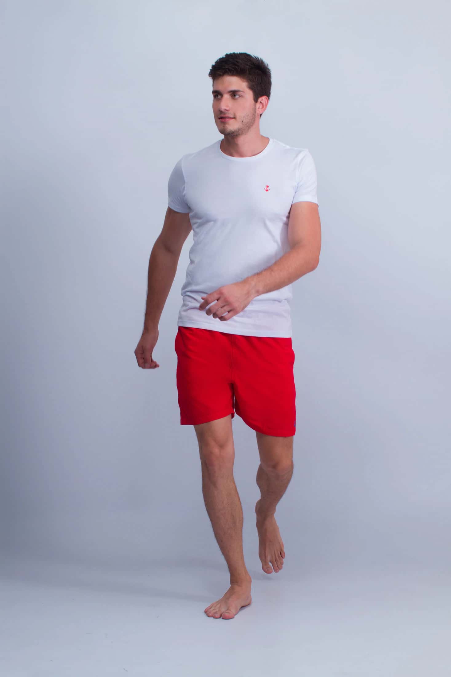 Camiseta Blanca con Ancla Roja