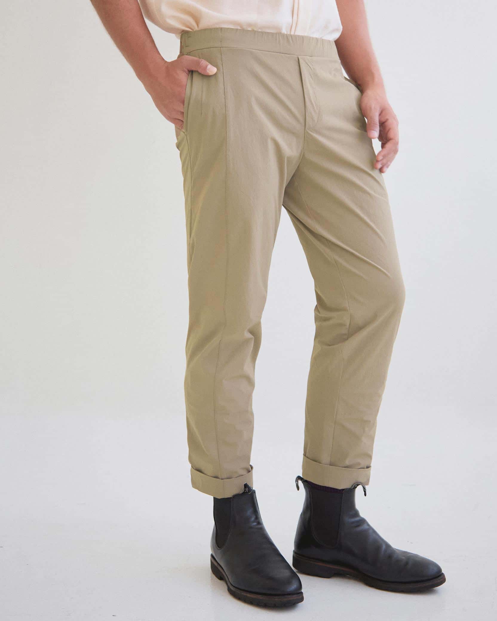 Pantalón Tech Ultra Ligero Verde Ceniza VERANIEGO