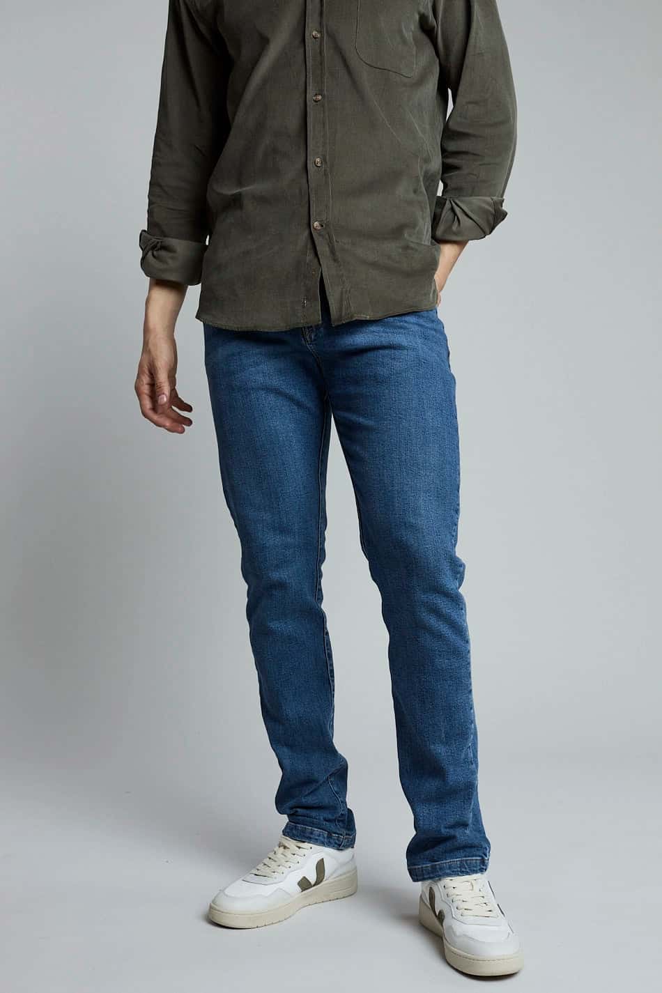 Jean azul medio slim fit
