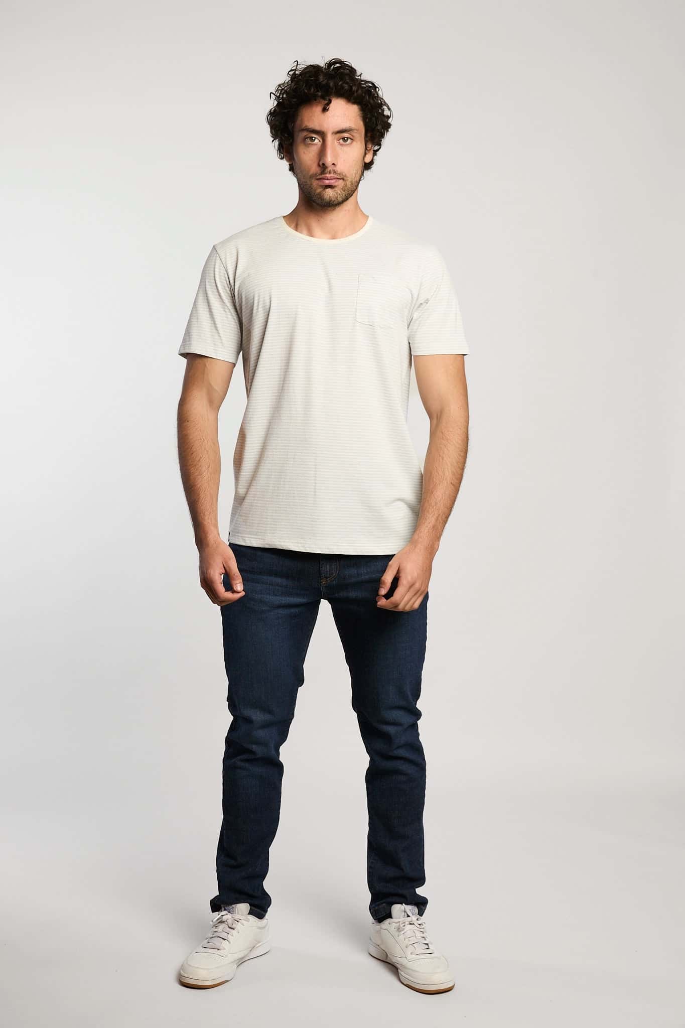 Camiseta Pulsos Ocultos Rayas Azul Claro