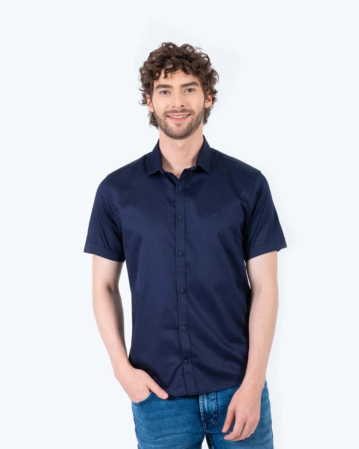 Camisa azul manga corta para hombre