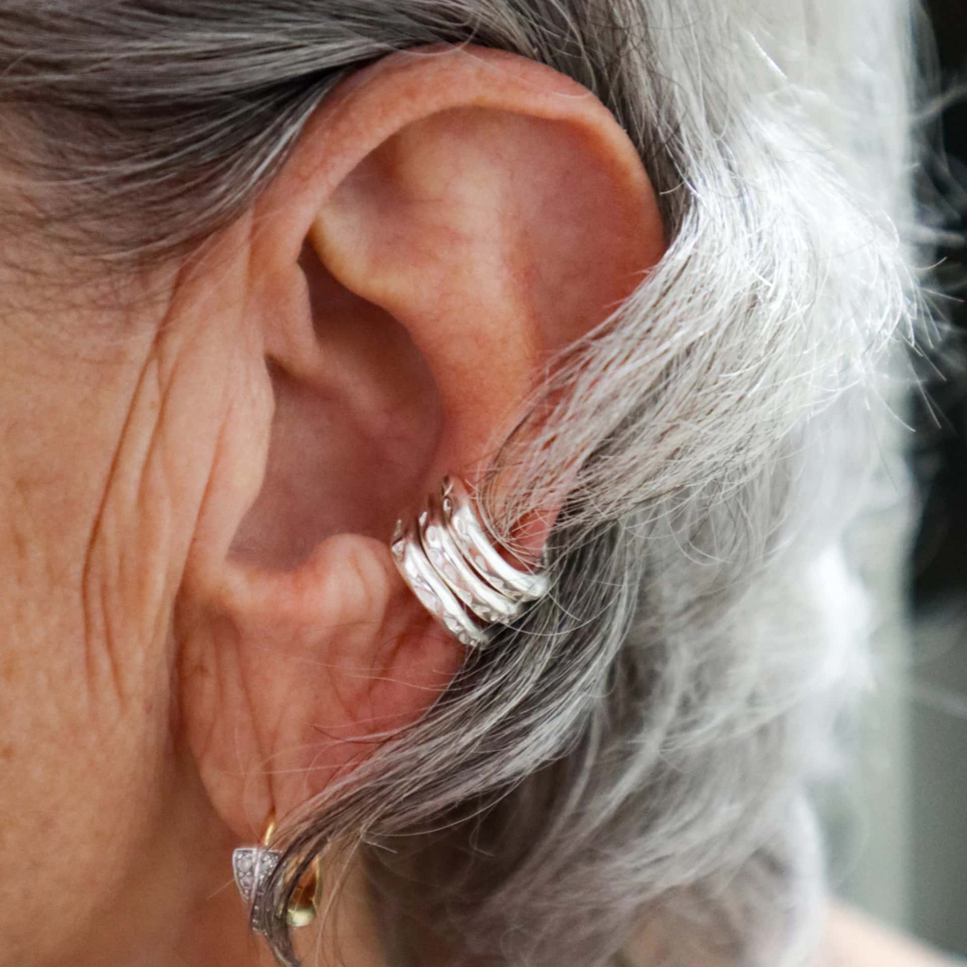 Jaguar Tail Ear Cuff - miniatura 3