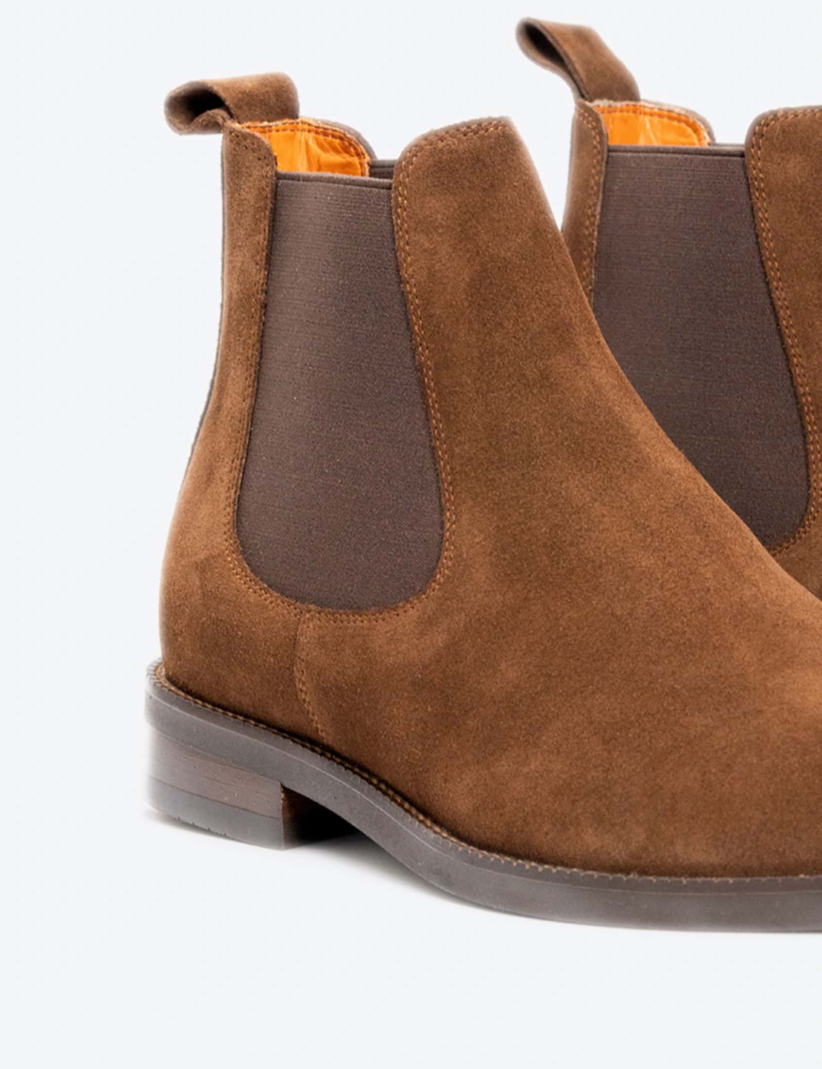 BOTA CHELSEA LONDRES CARNAZA CHOCOLATE - miniatura 4
